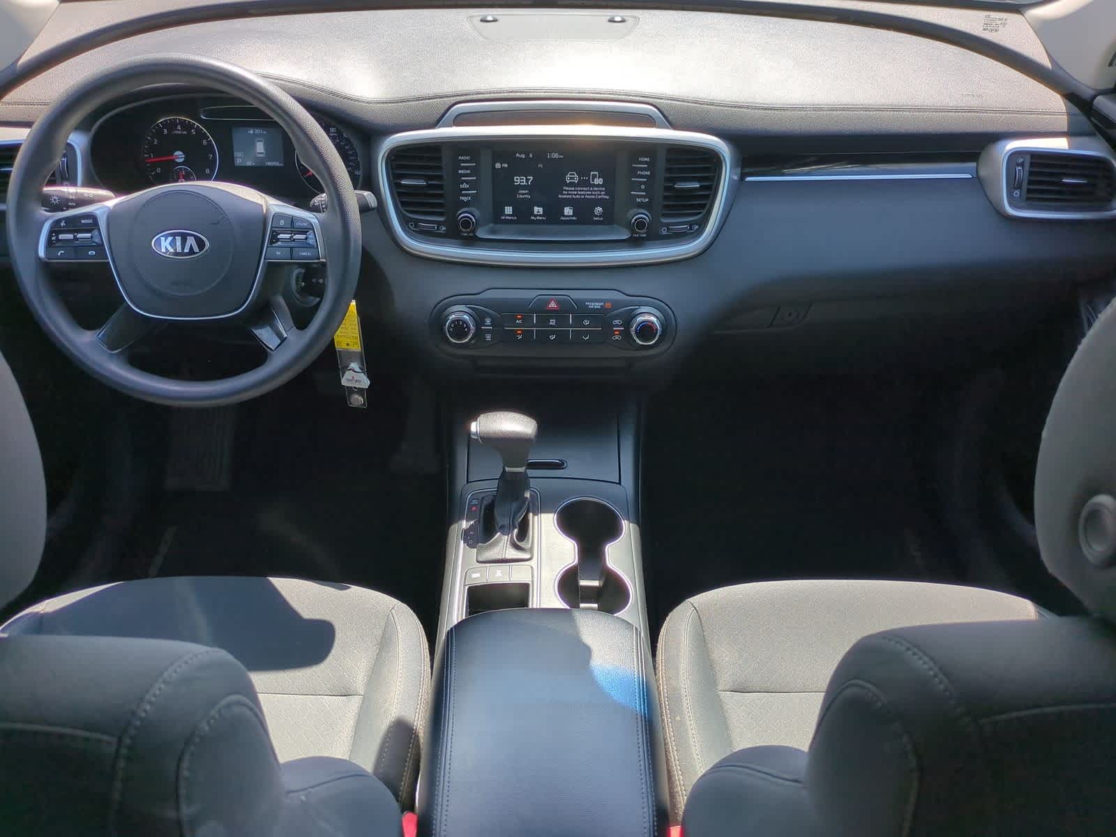 Thumbnail: 2019 Kia Sorento - 16