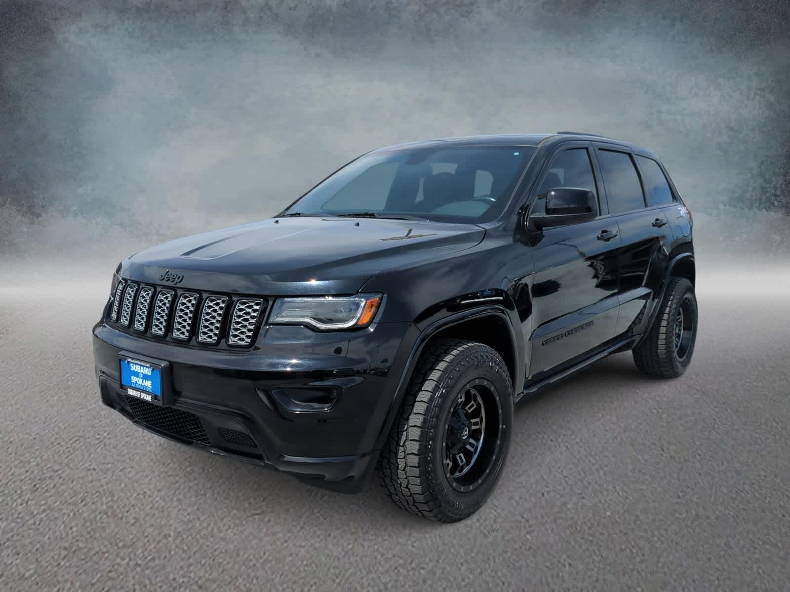 Thumbnail: 2020 Jeep Grand Cherokee - 4