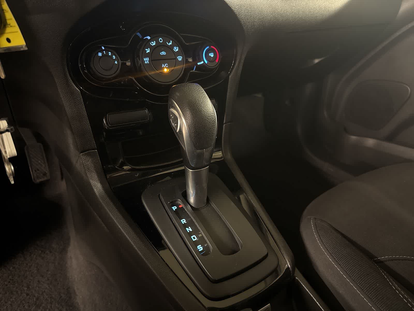Thumbnail: 2019 Ford Fiesta - 27