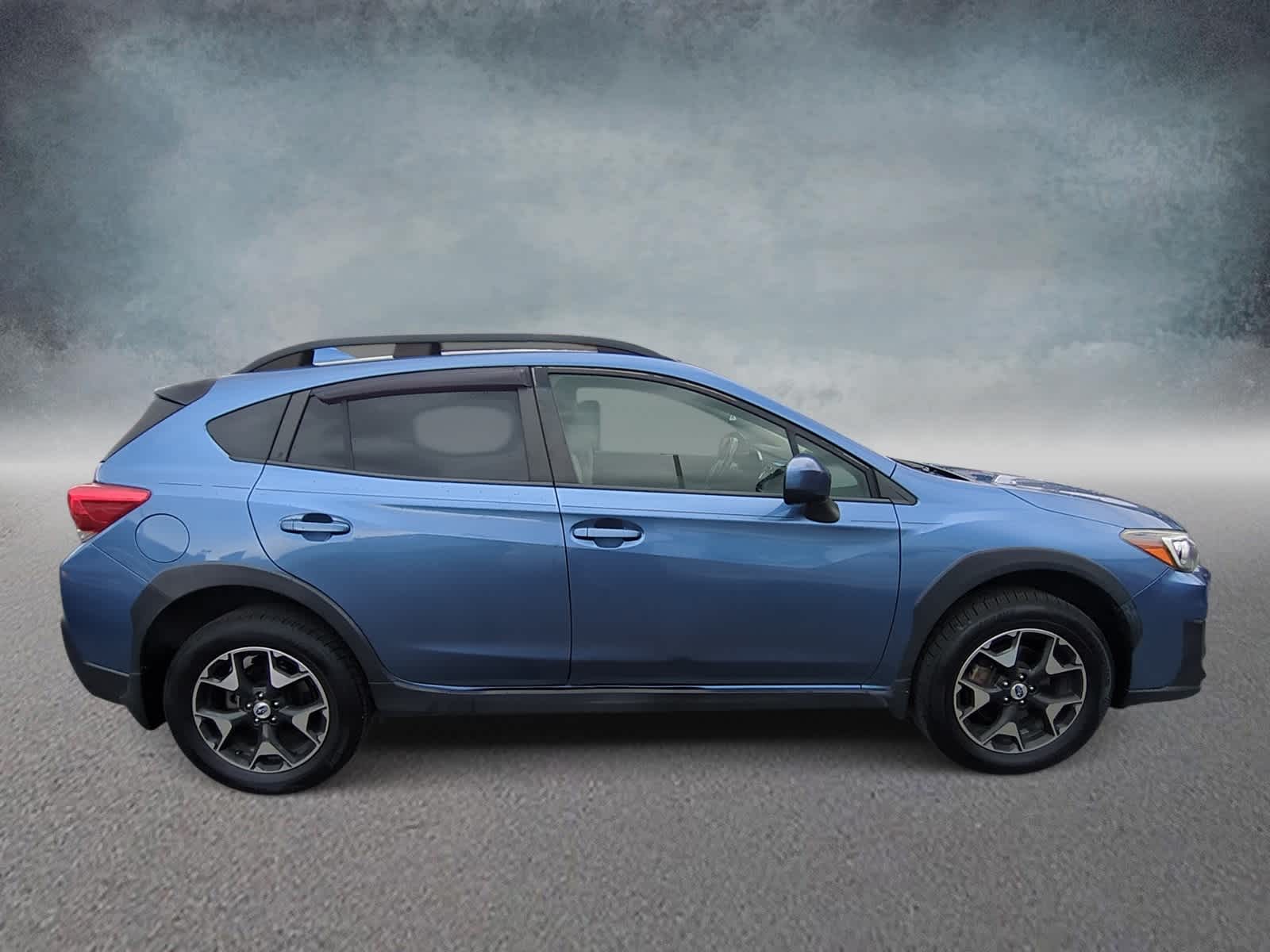 Thumbnail: 2018 Subaru Crosstrek - 9