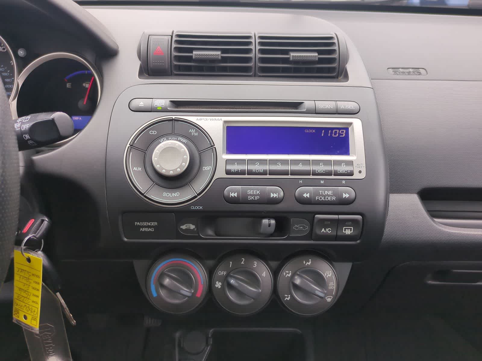 Thumbnail: 2007 Honda Fit - 27