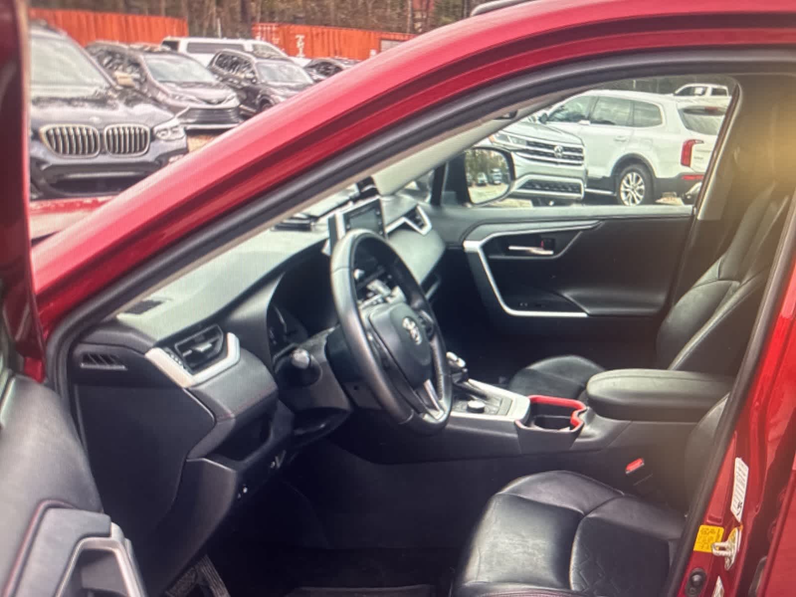 Thumbnail: 2020 Toyota RAV4 - 9