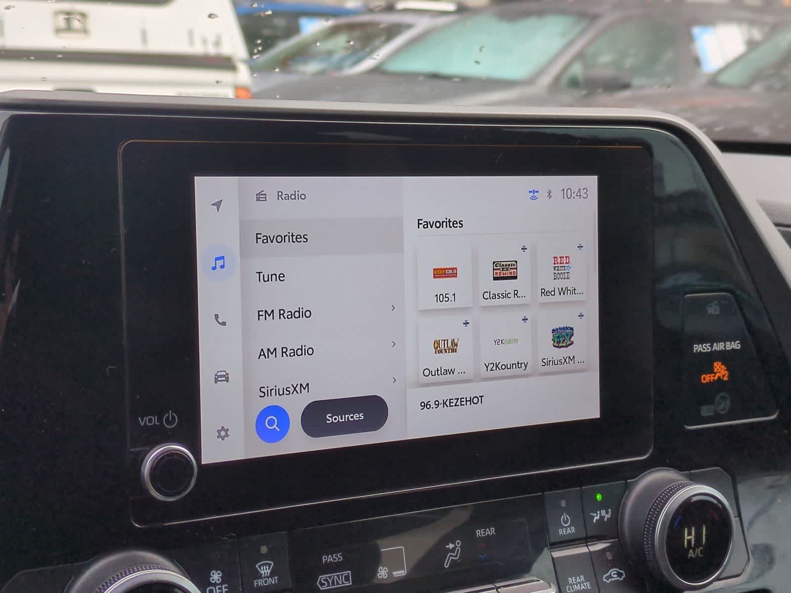 Thumbnail: 2024 Toyota Highlander - 31