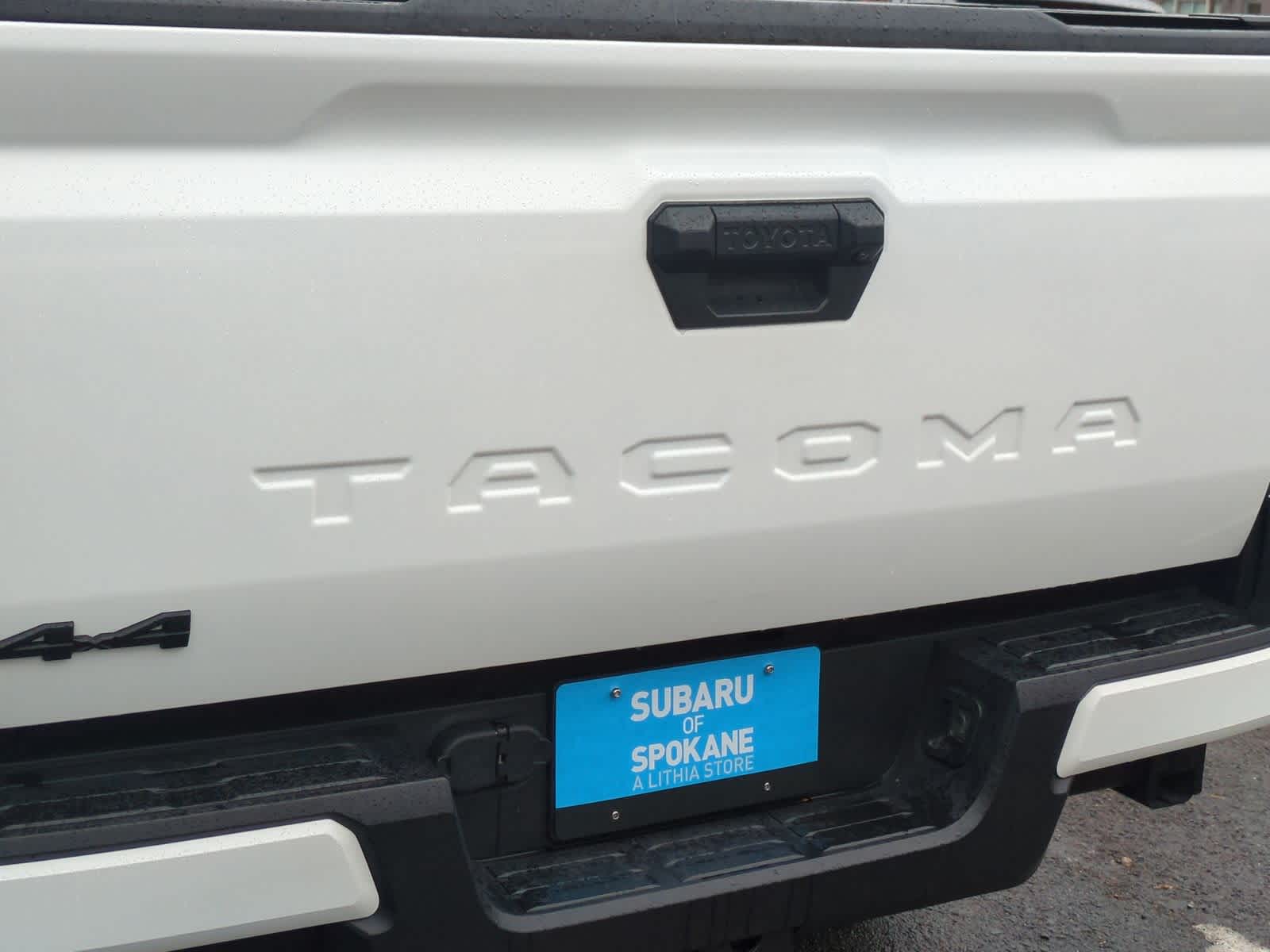 Thumbnail: 2024 Toyota Tacoma - 13