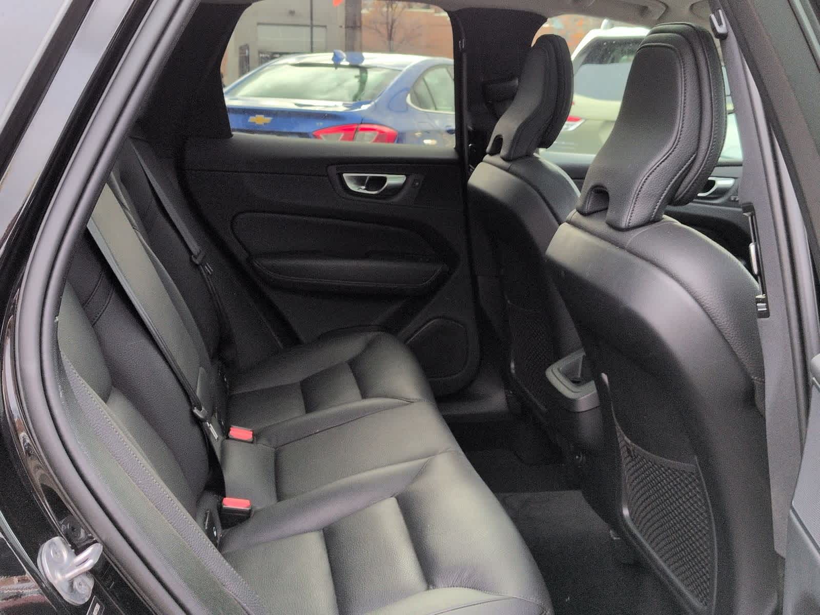 Thumbnail: 2024 Volvo XC60 - 21