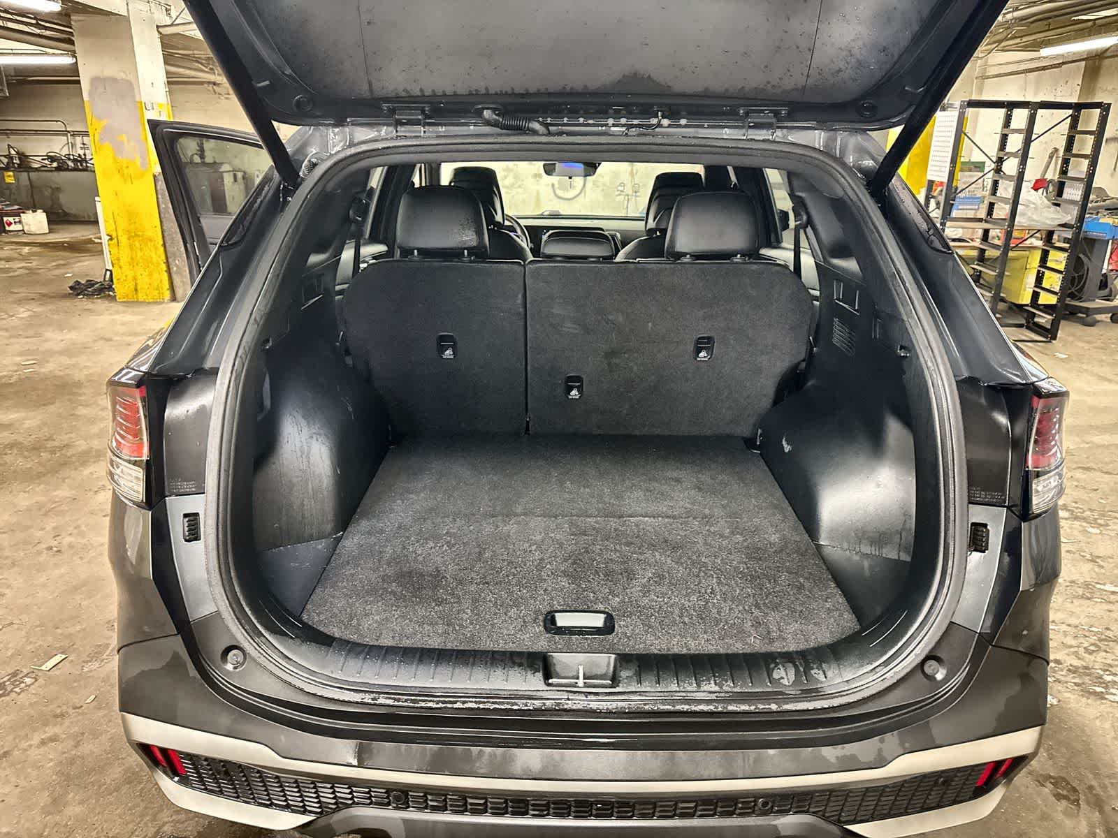 Thumbnail: 2023 Kia Sportage - 30