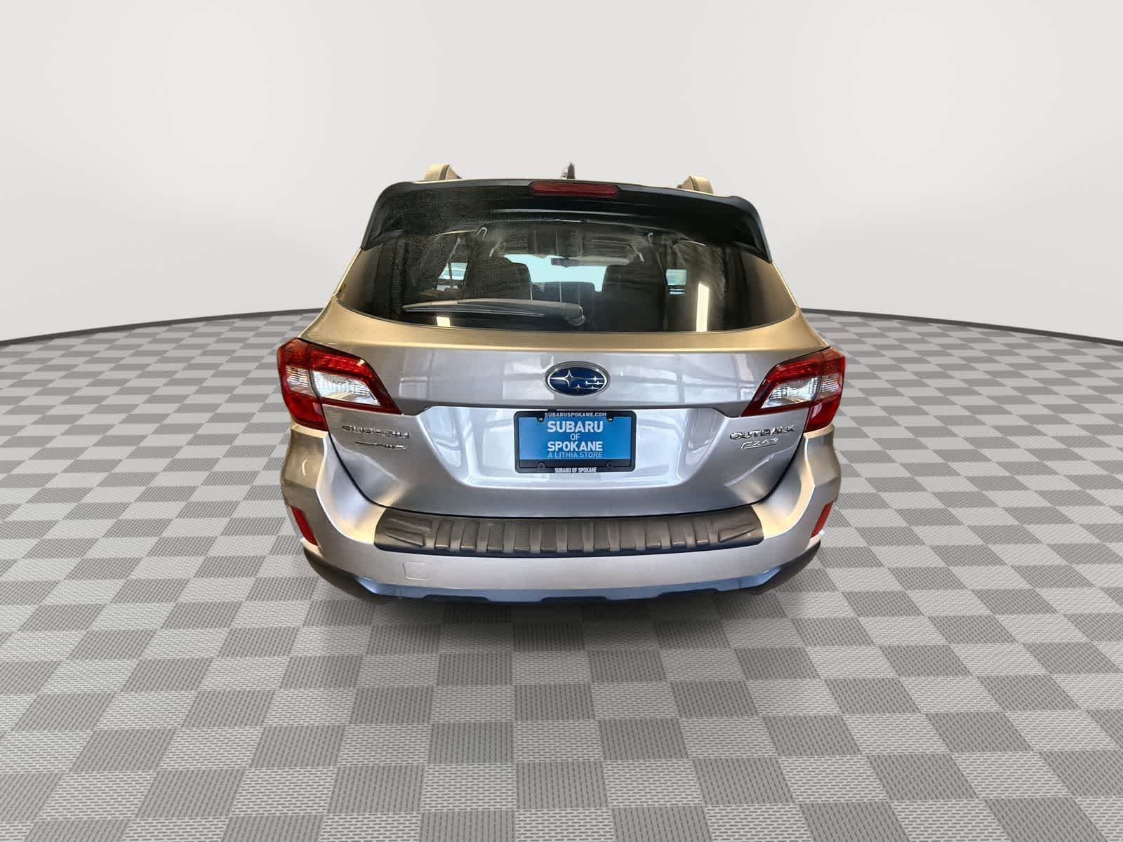 Thumbnail: 2016 Subaru Outback - 7