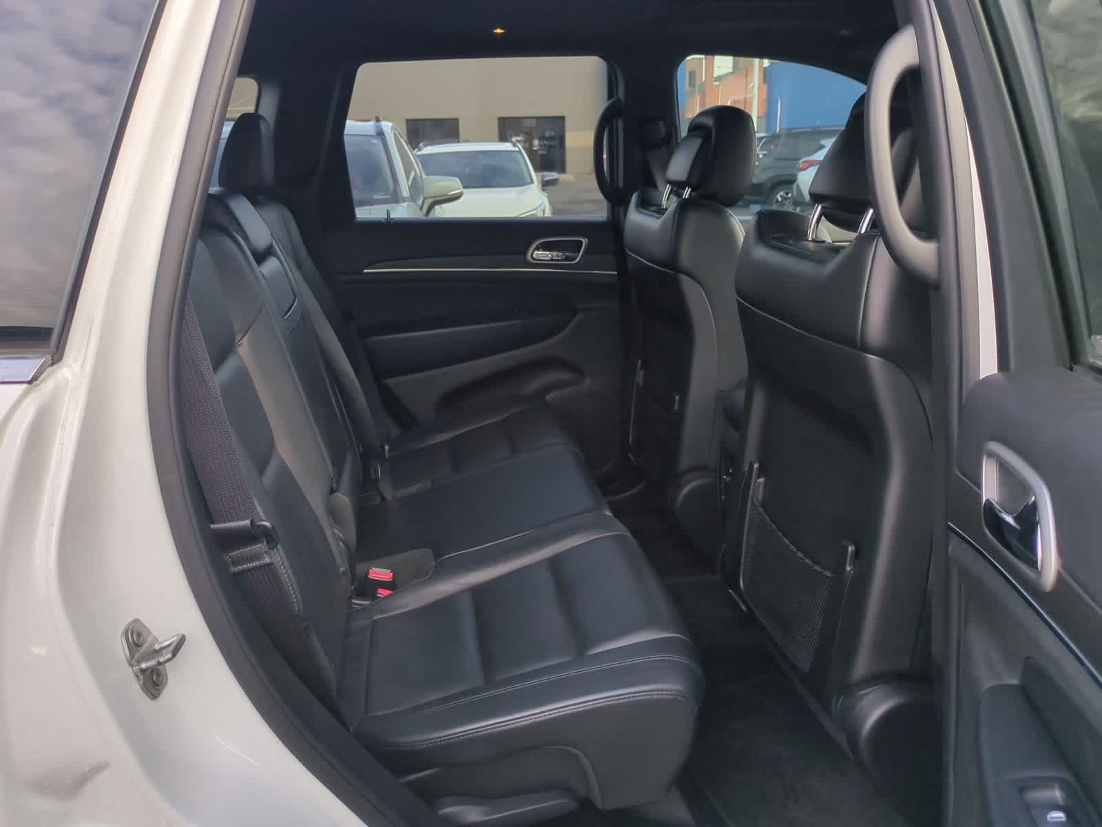 Thumbnail: 2018 Jeep Grand Cherokee - 21