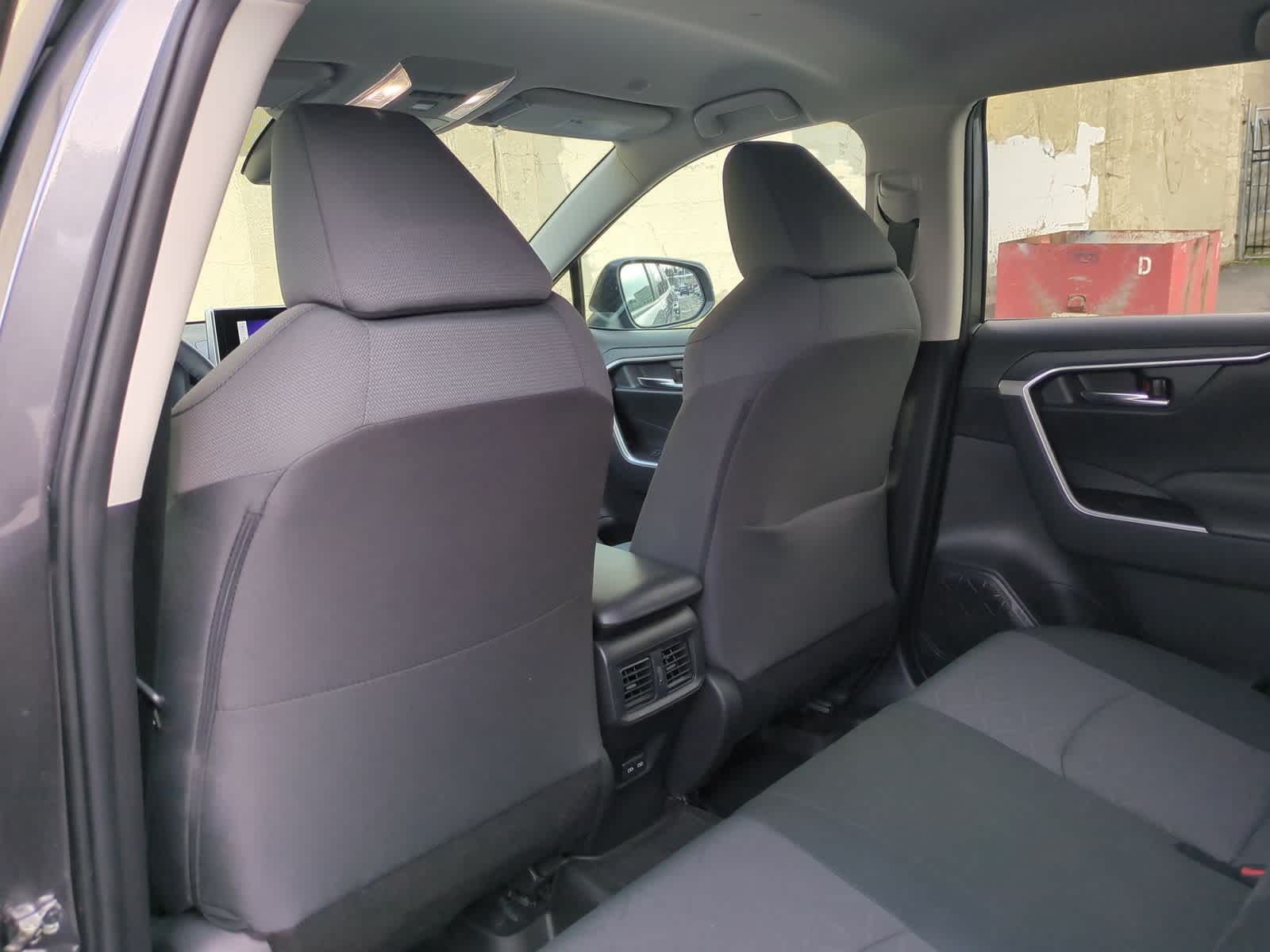 Thumbnail: 2024 Toyota RAV4 - 19