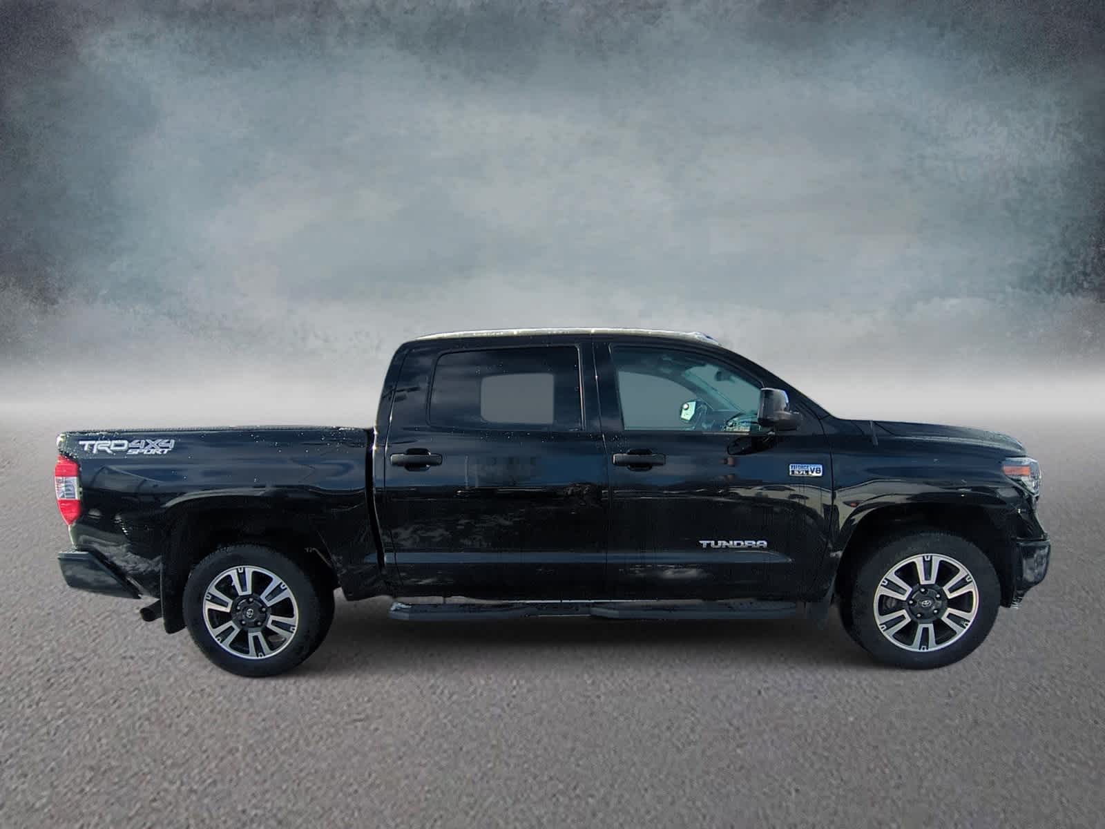 Thumbnail: 2019 Toyota Tundra - 9