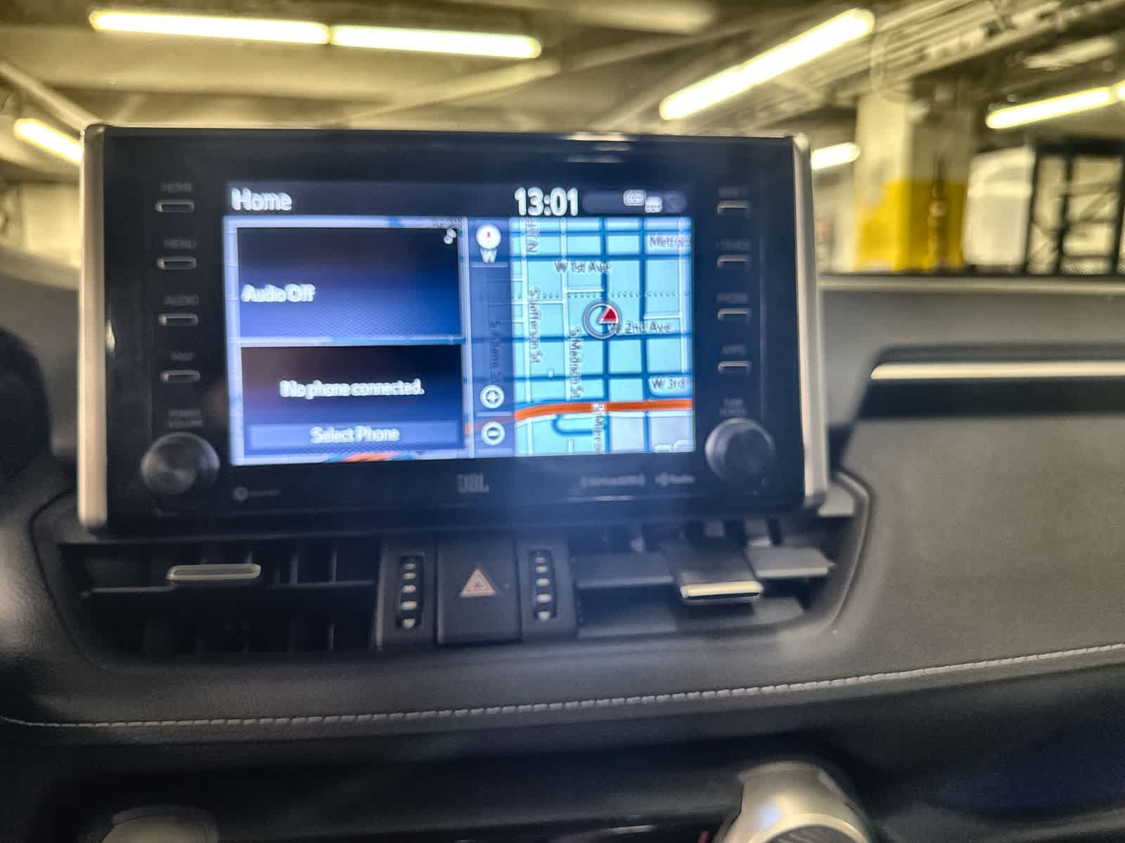 Thumbnail: 2019 Toyota RAV4 - 29
