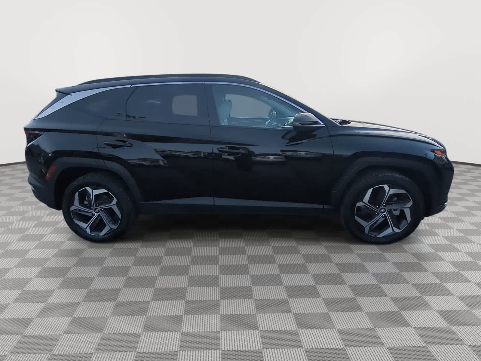 Thumbnail: 2023 Hyundai Tucson - 9