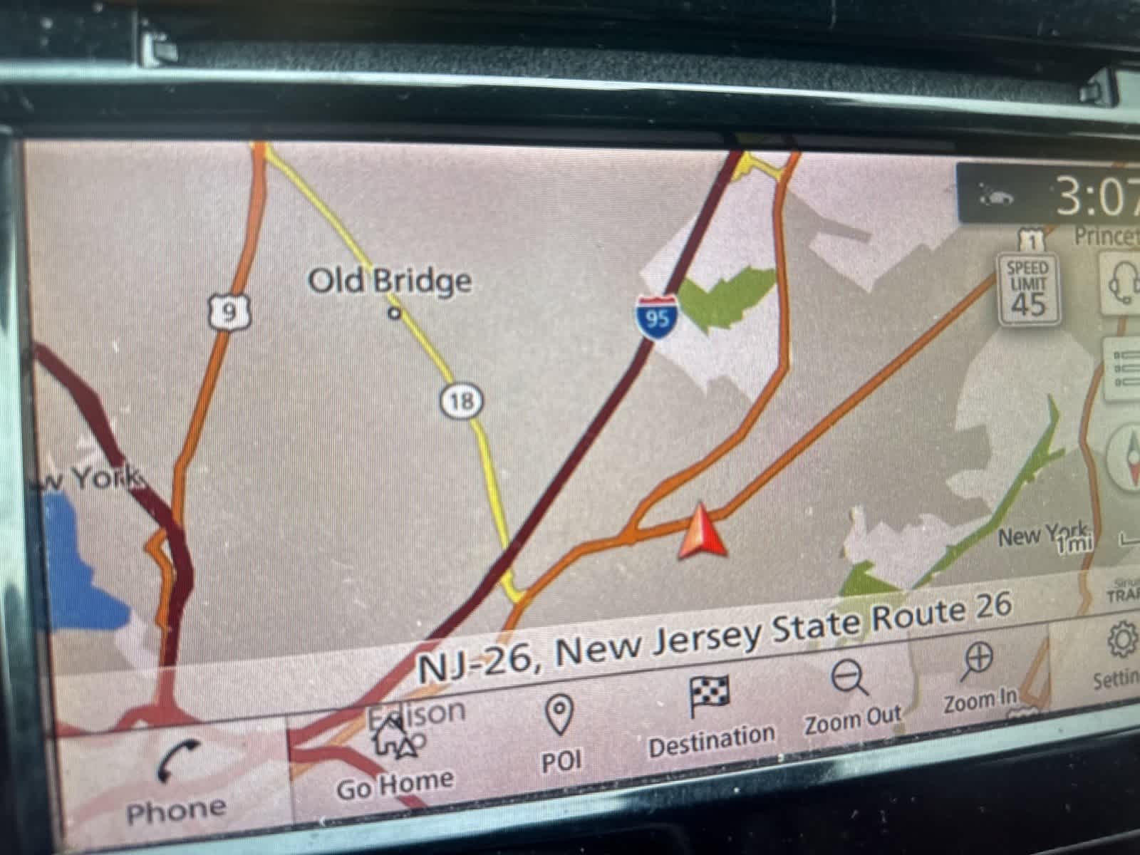 Thumbnail: 2019 Nissan Rogue - 18