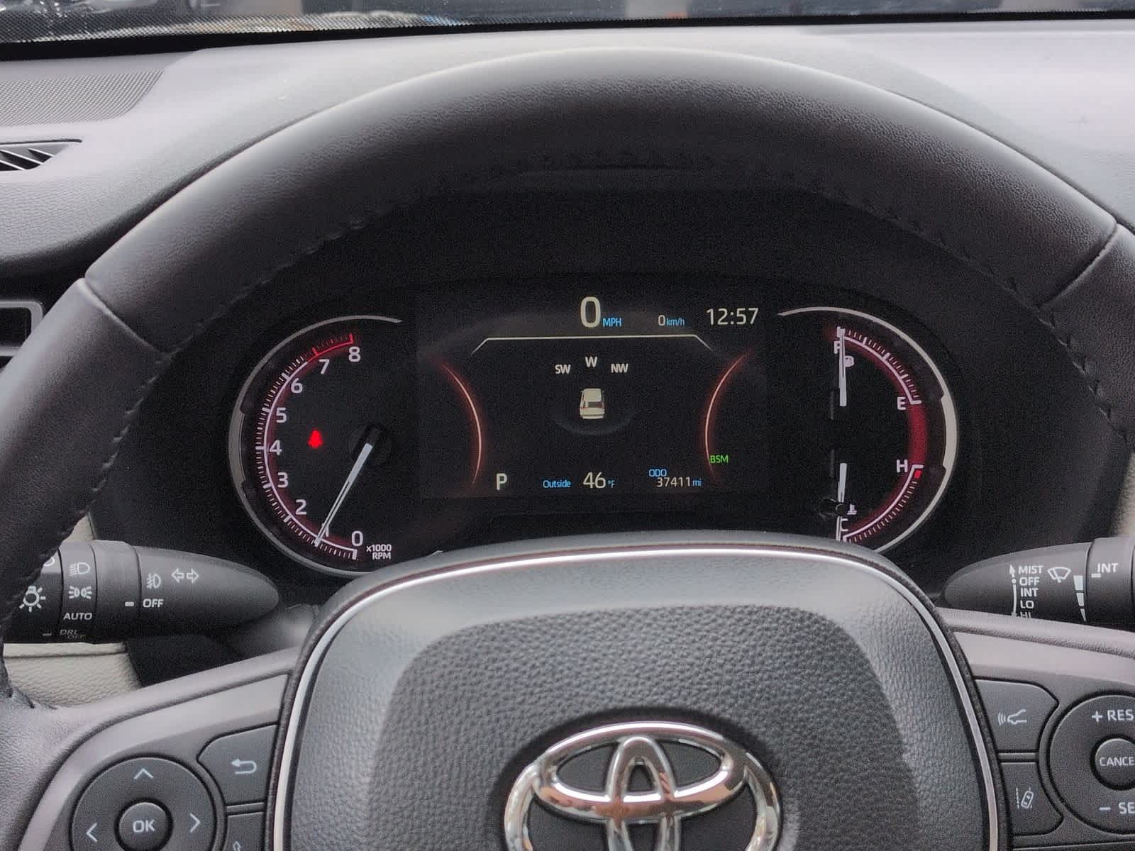 Thumbnail: 2024 Toyota RAV4 - 32