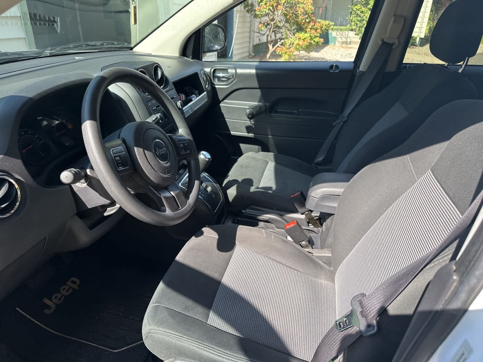 Thumbnail: 2016 Jeep Compass - 5