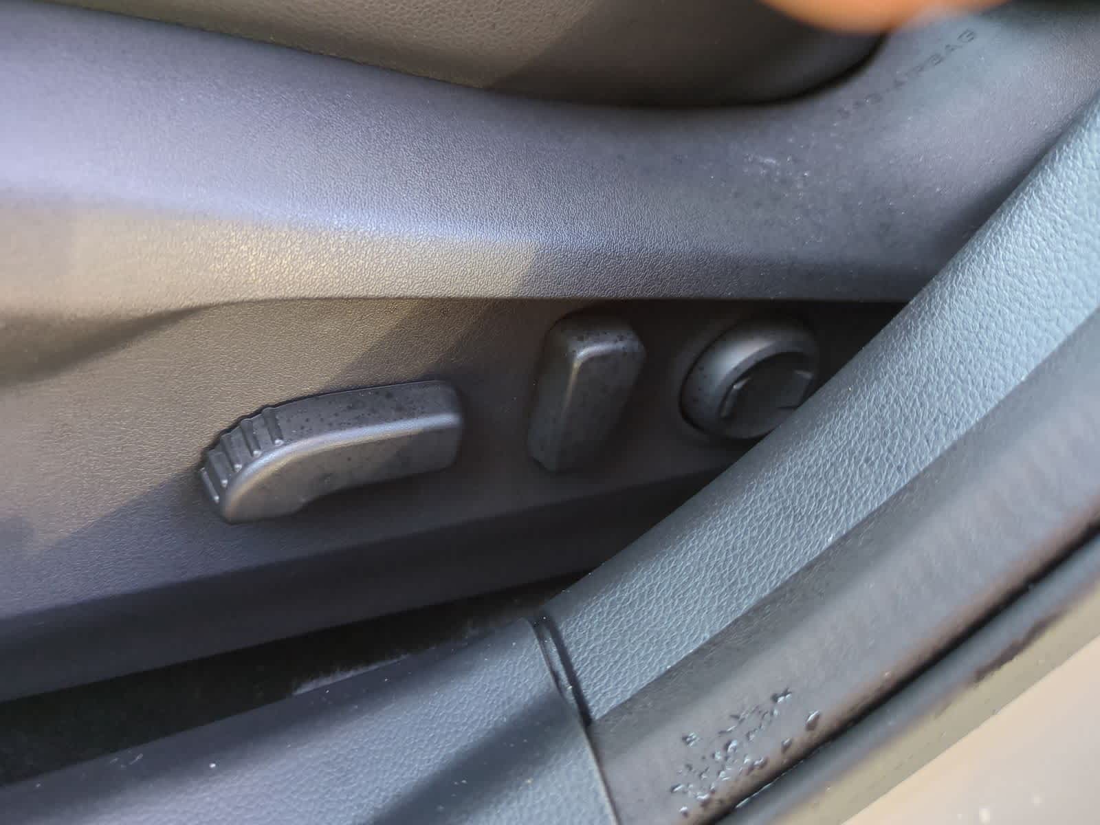 Thumbnail: 2022 Subaru Outback - 18