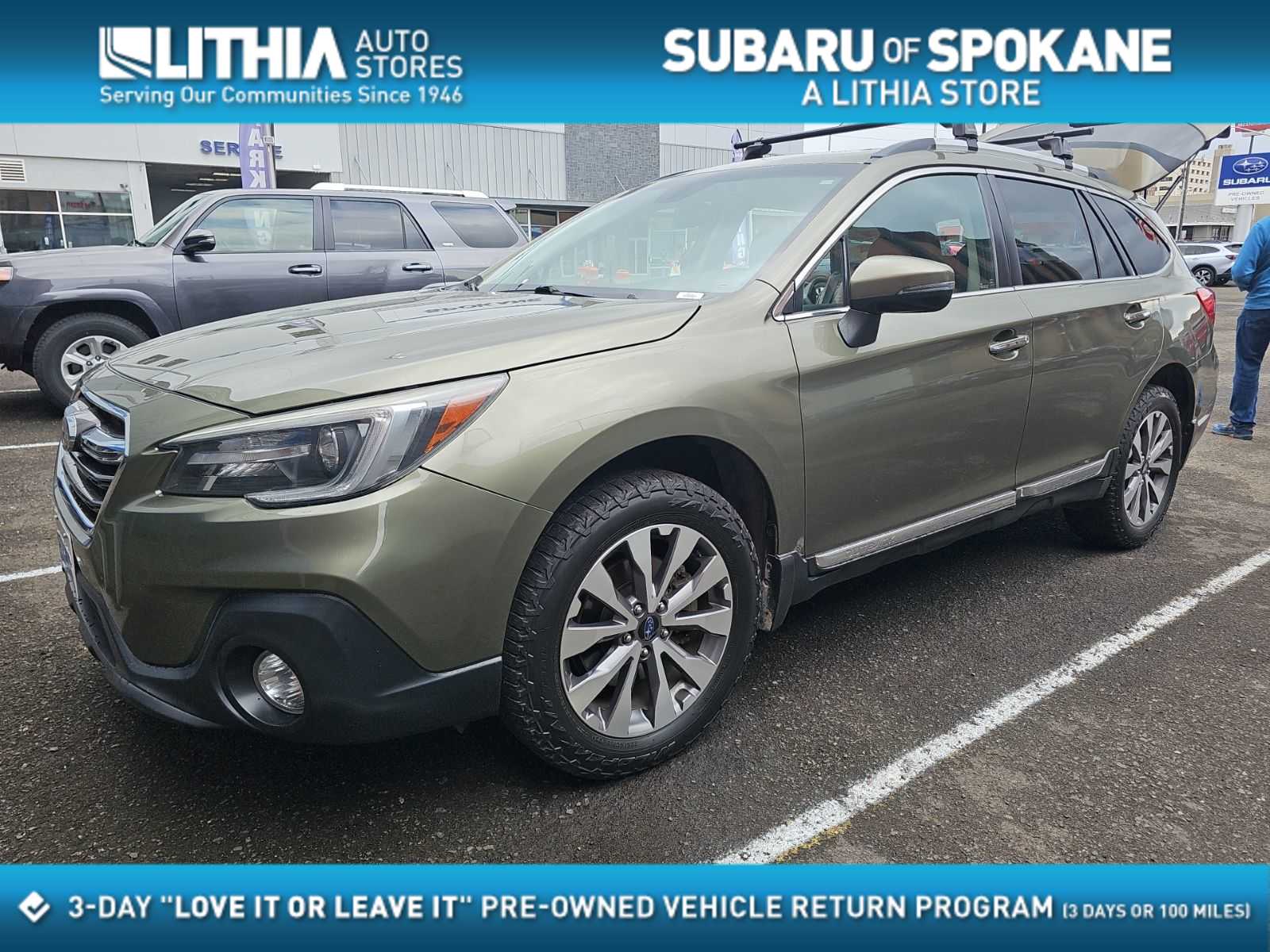 2019 Subaru Outback 2.5i Touring's photo