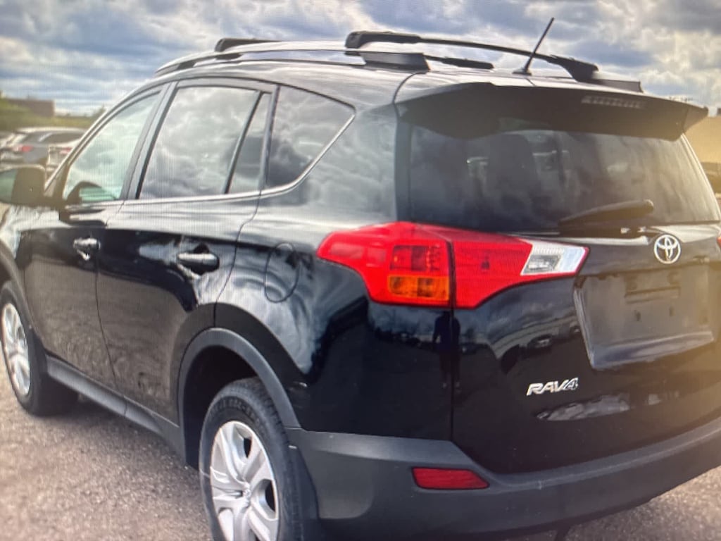 Used 2013 Toyota RAV4 LE SUV