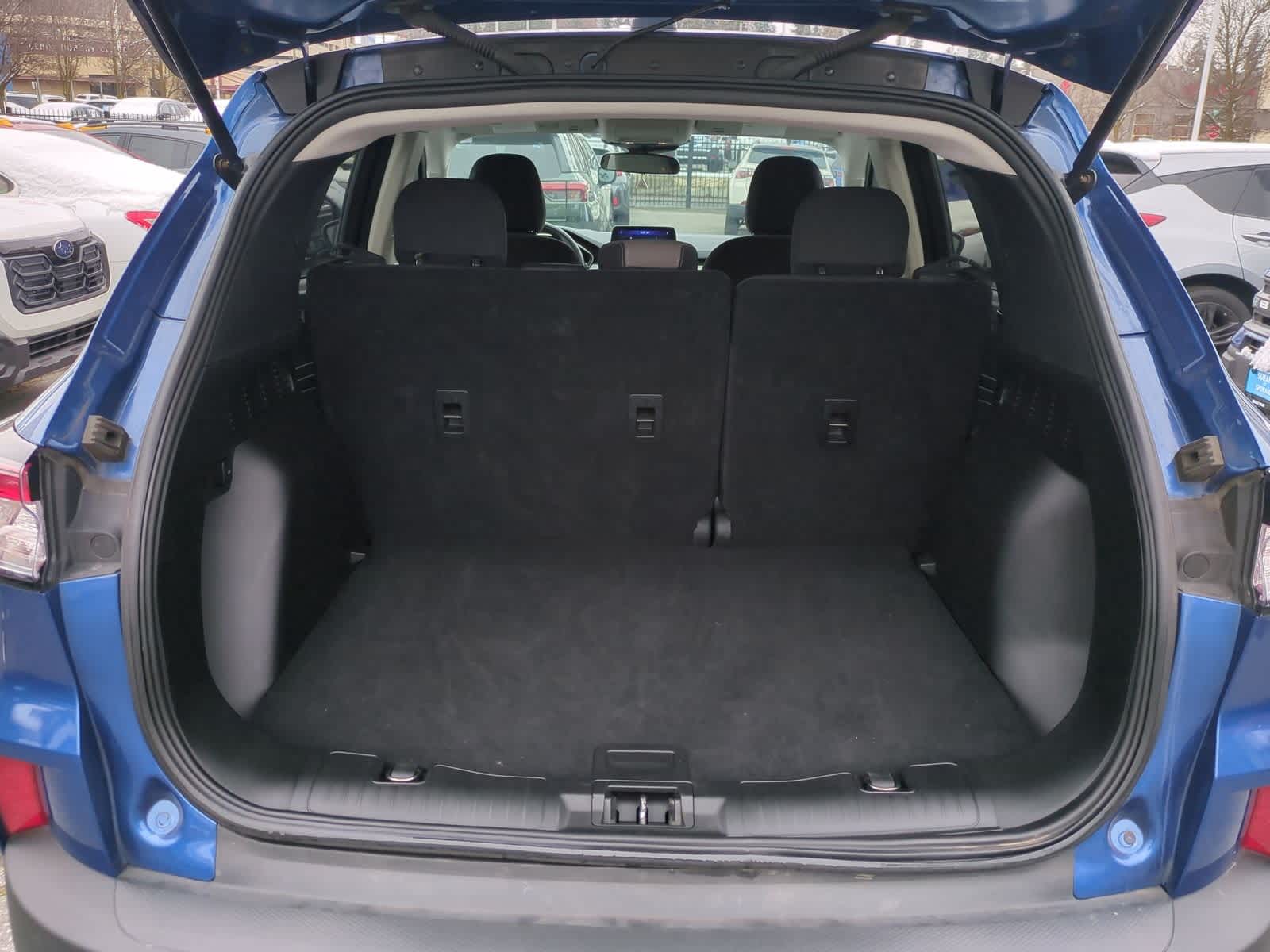 Thumbnail: 2022 Ford Escape - 33