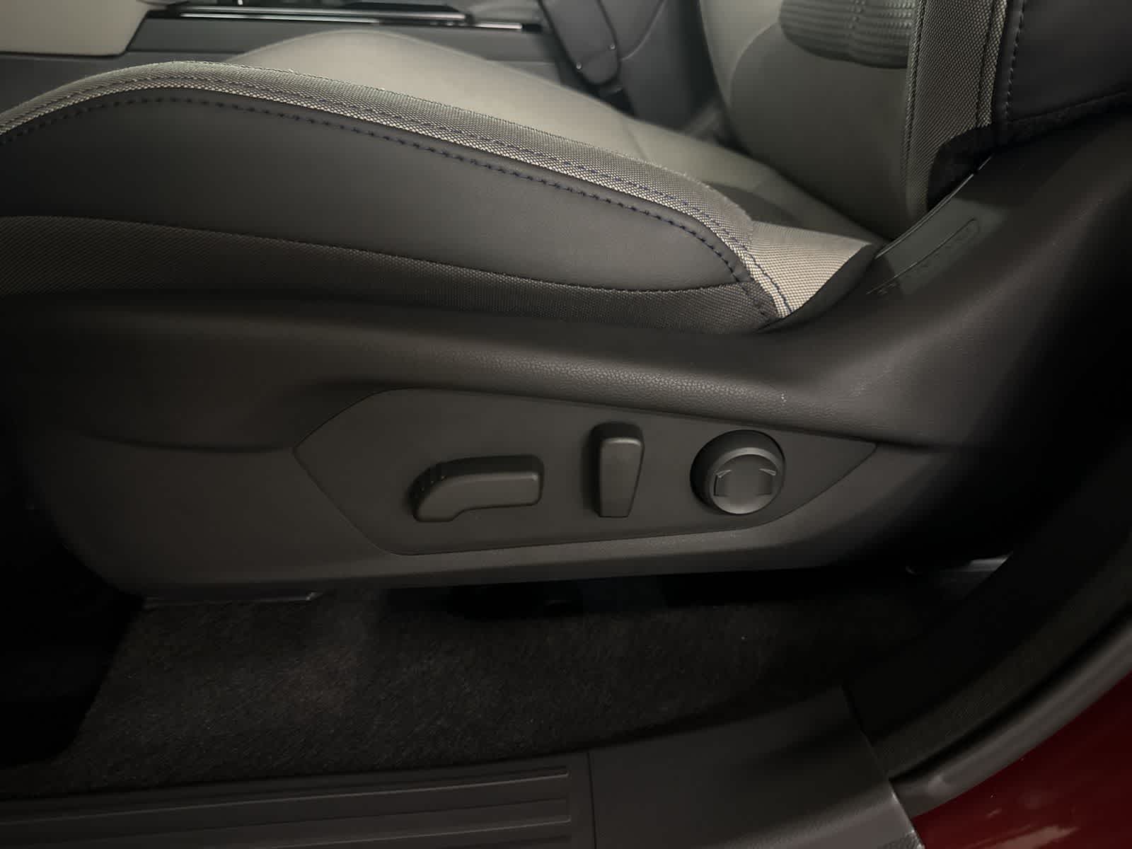 Thumbnail: 2026 Subaru Forester - 16