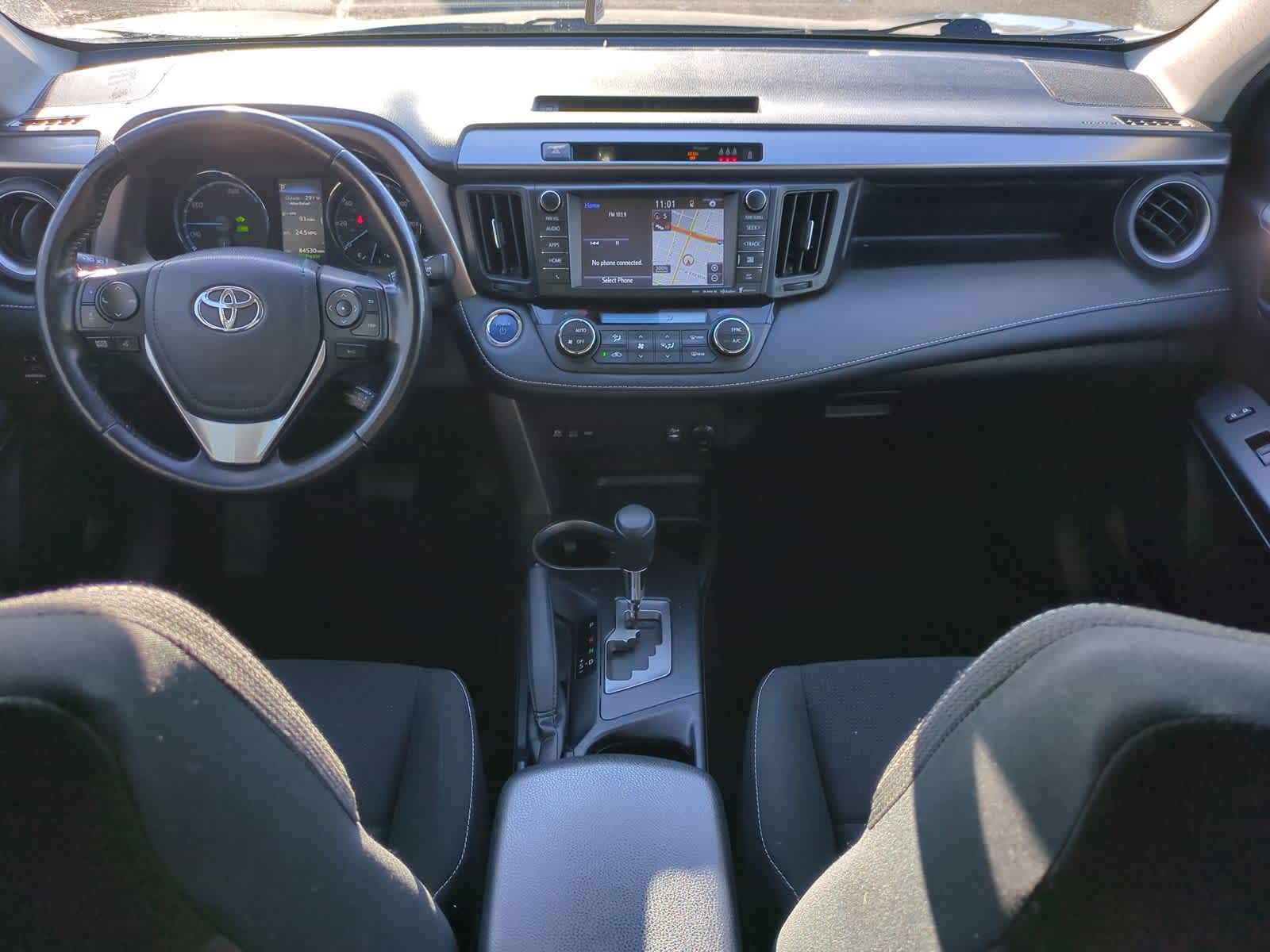 Thumbnail: 2018 Toyota RAV4 - 15