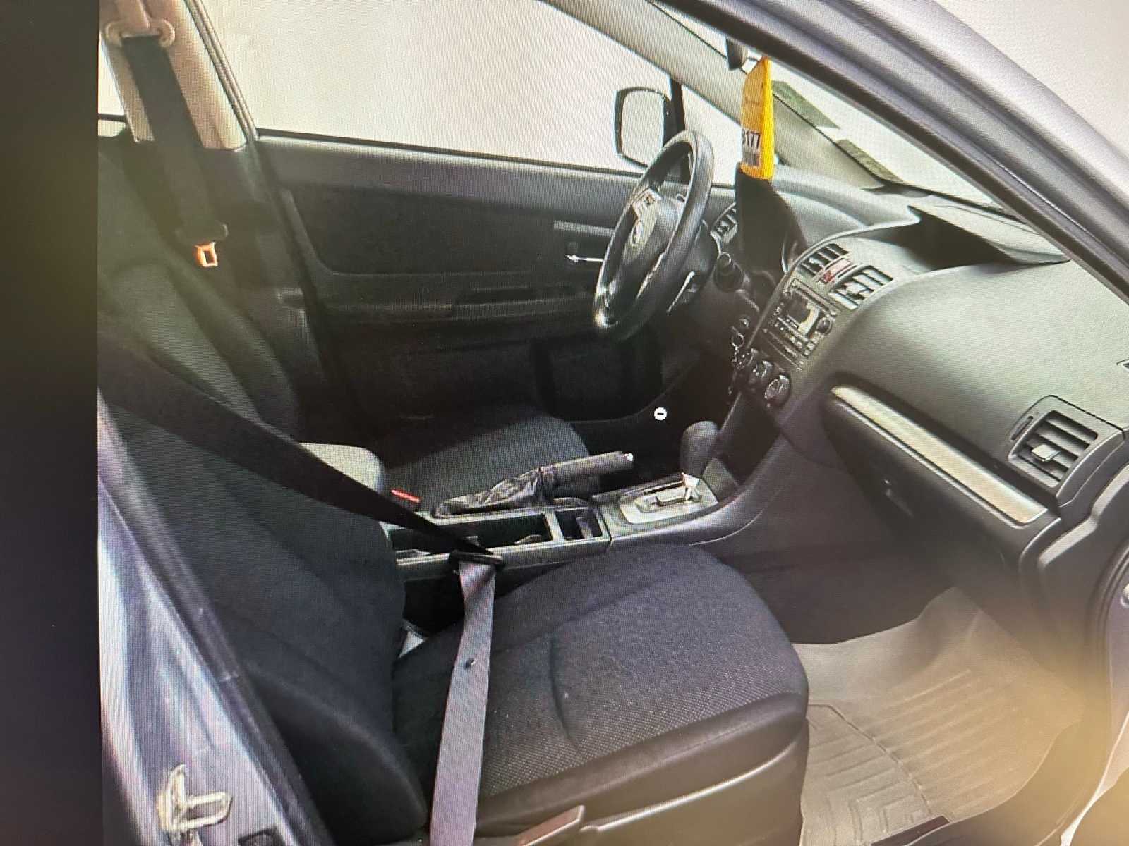 2014 Subaru Impreza Premium 9