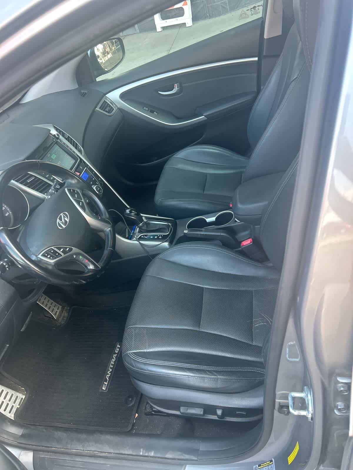 Thumbnail: 2015 Hyundai Elantra - 5