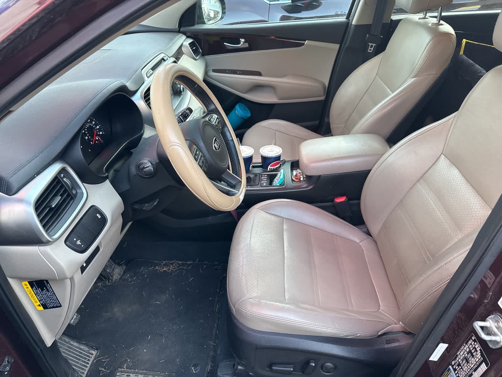 Thumbnail: 2017 Kia Sorento - 4