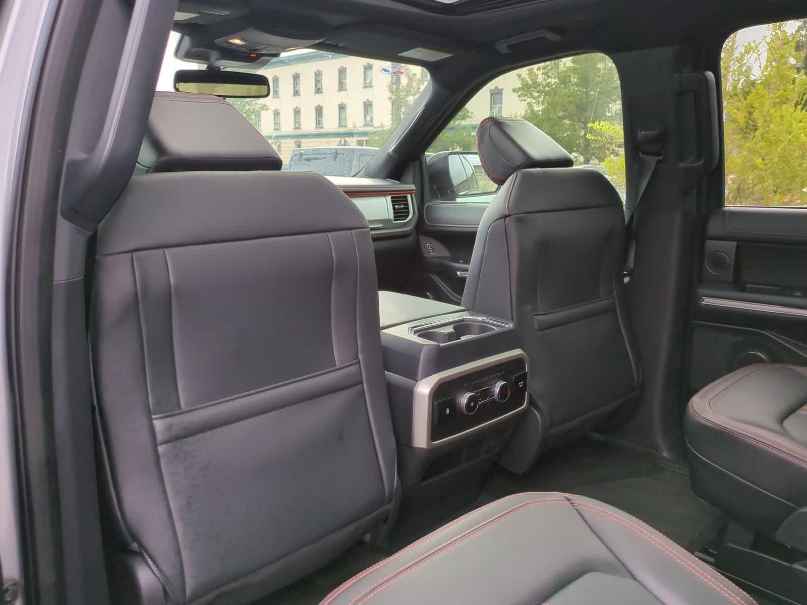 Thumbnail: 2024 Ford Expedition - 19