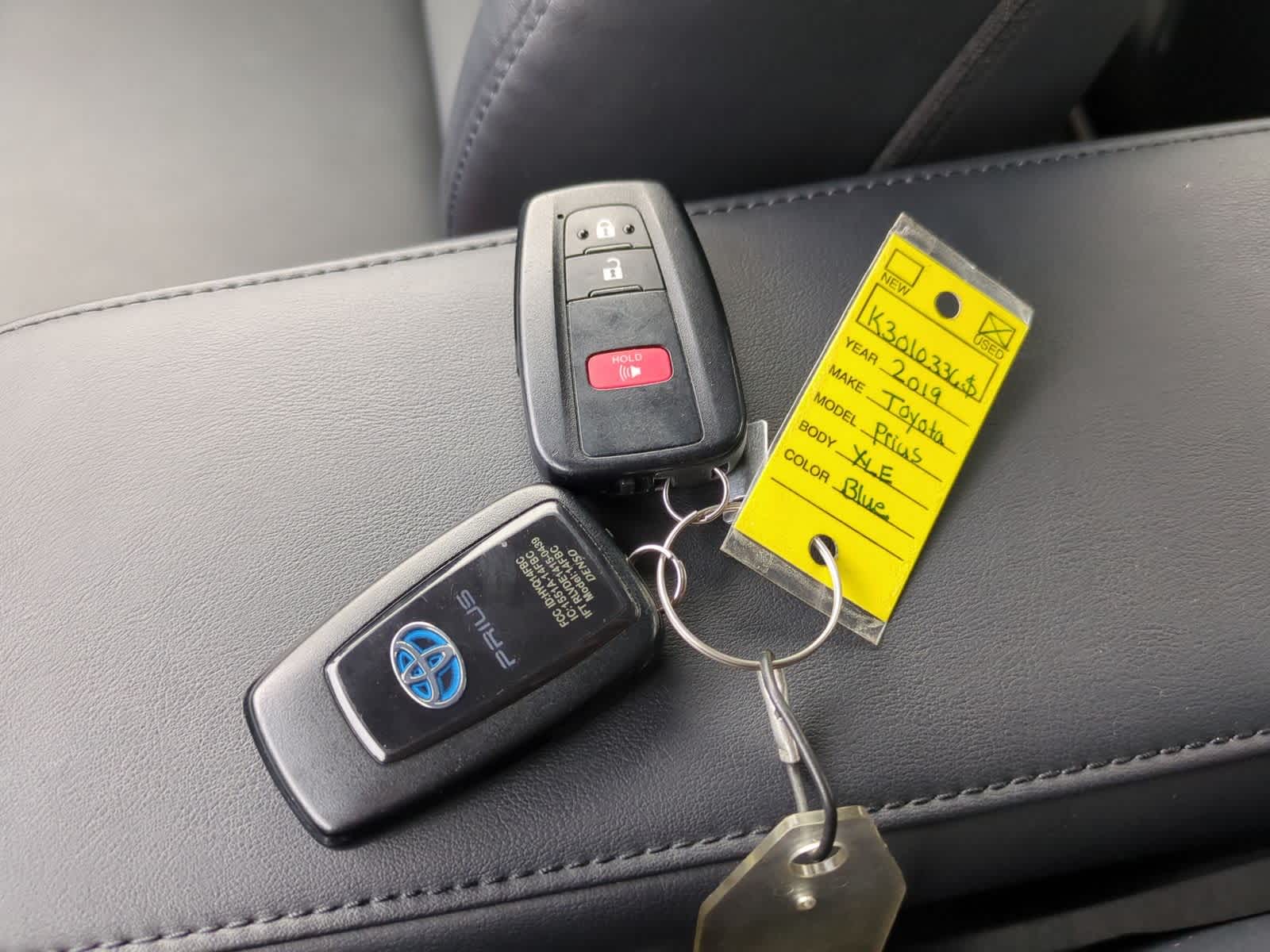 Thumbnail: 2019 Toyota Prius - 33