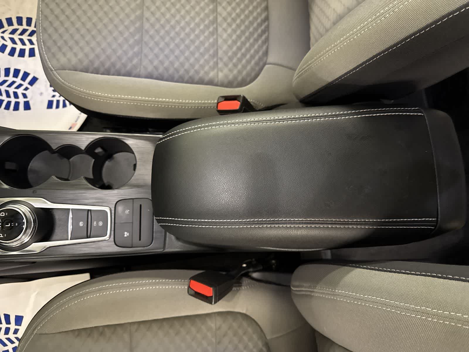 Thumbnail: 2022 Ford Escape - 26