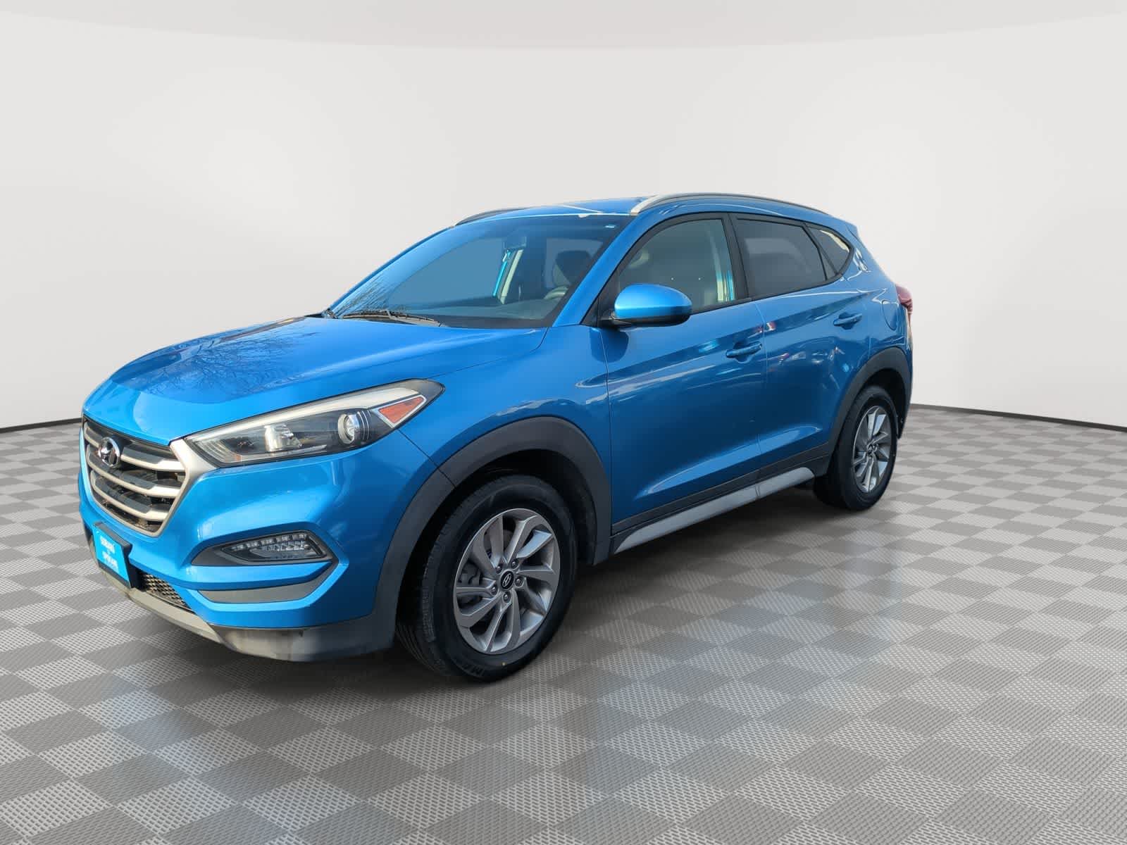 Thumbnail: 2018 Hyundai Tucson - 4