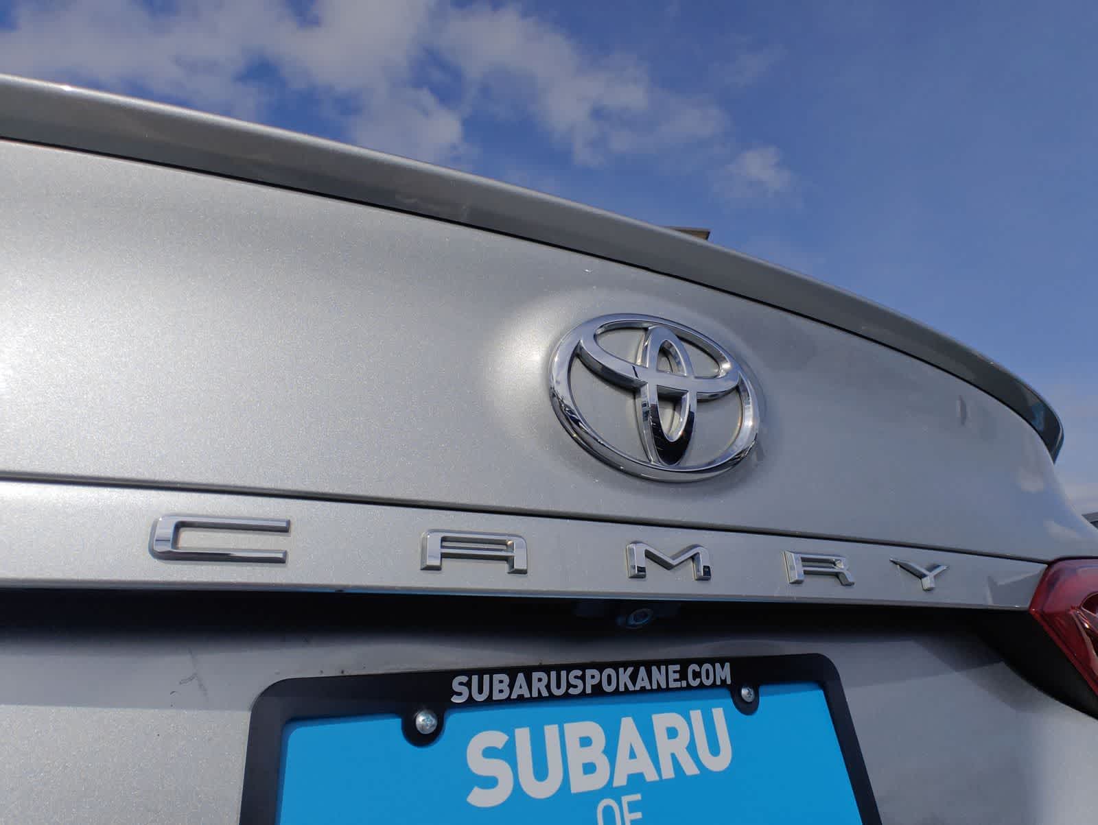 Thumbnail: 2018 Toyota Camry - 12