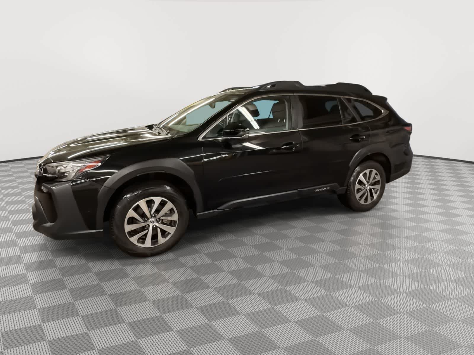 Thumbnail: 2023 Subaru Outback - 4