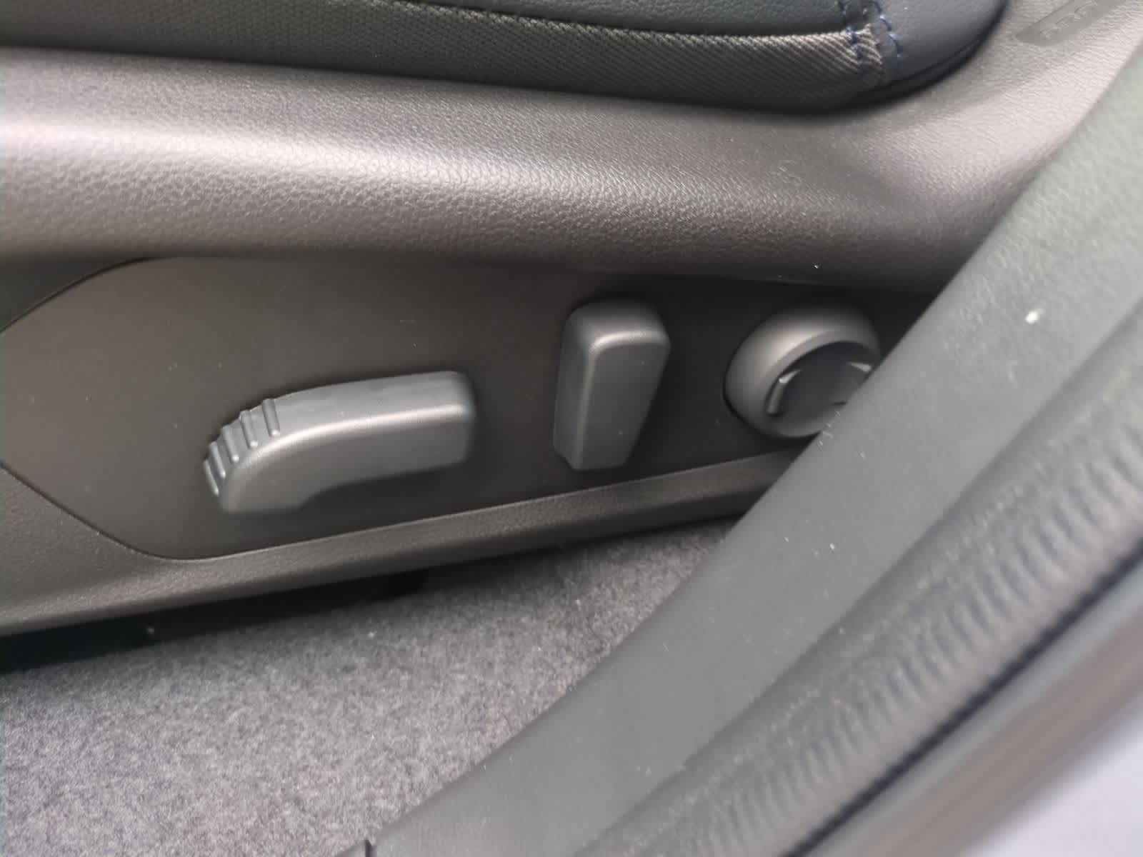 Thumbnail: 2025 Subaru Forester - 18