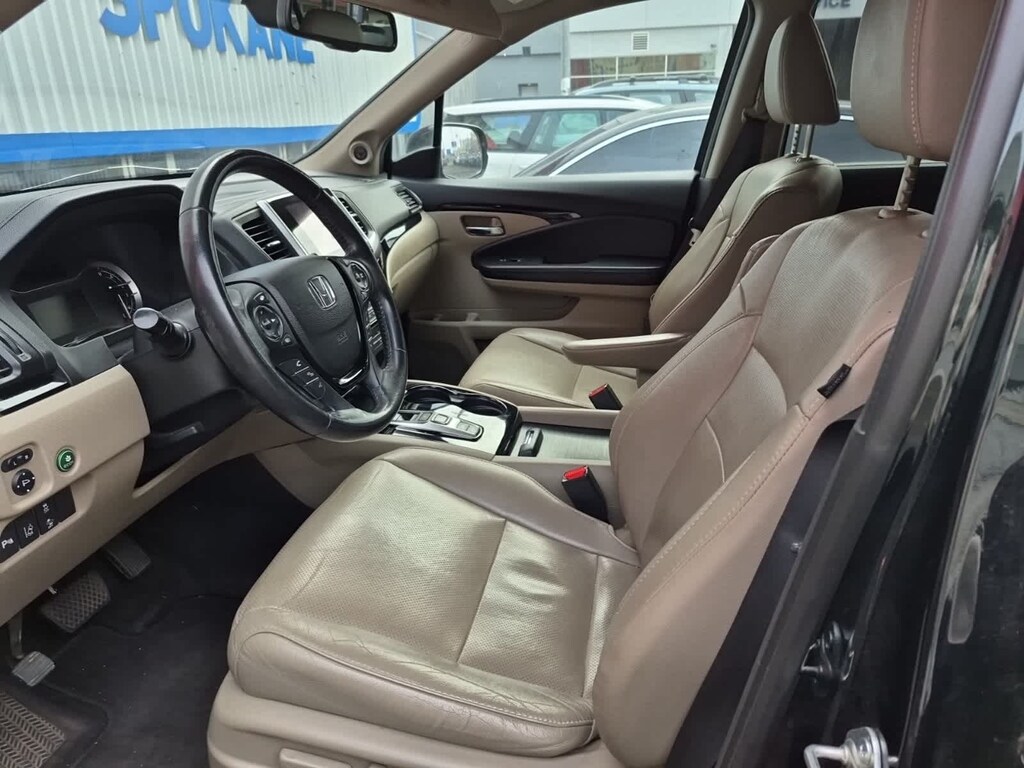Used 2018 Honda Pilot Elite SUV