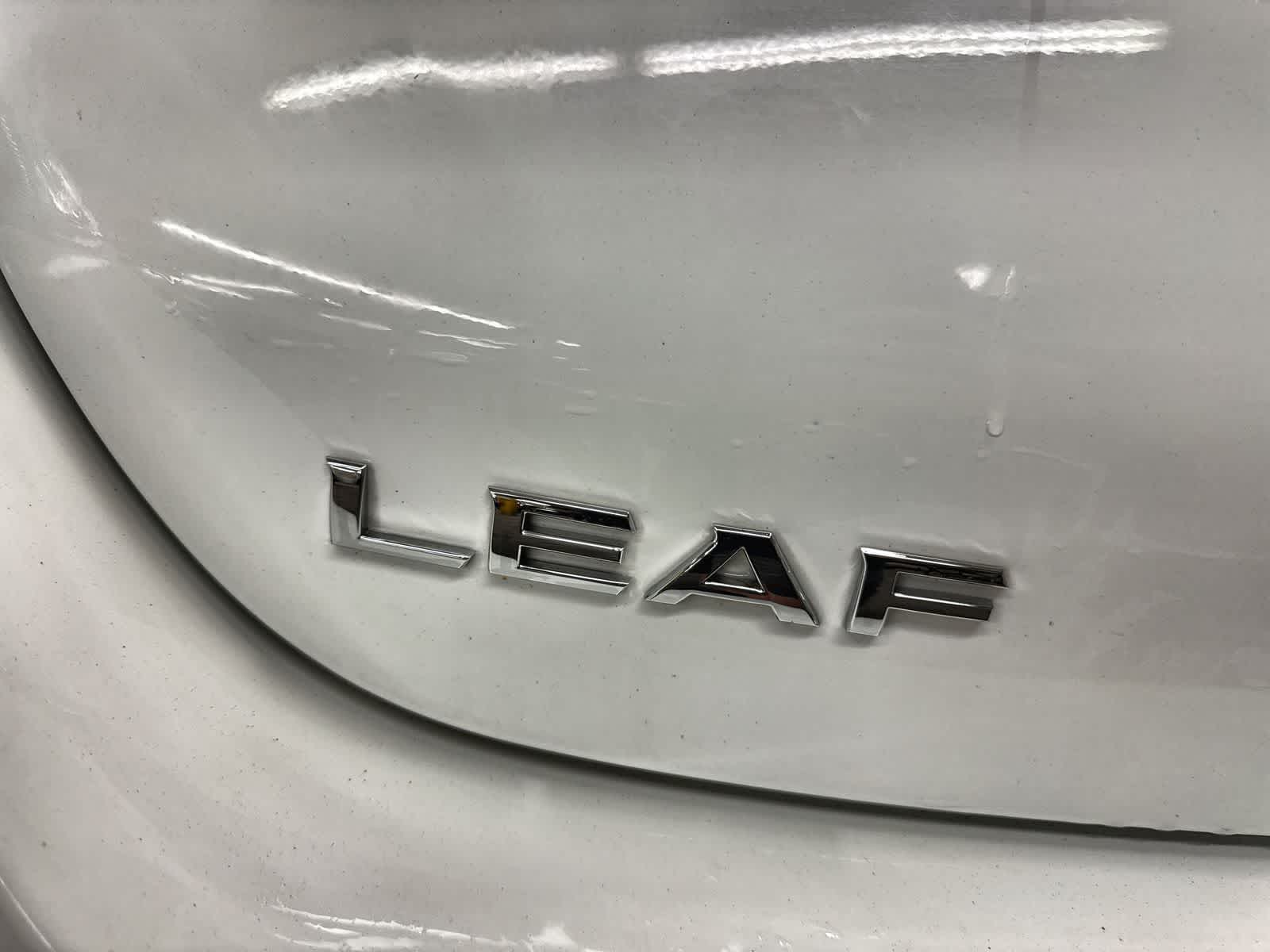 Thumbnail: 2016 Nissan Leaf - 13