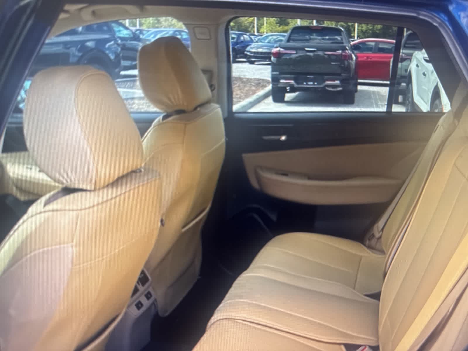 Thumbnail: 2016 Subaru Outback - 11