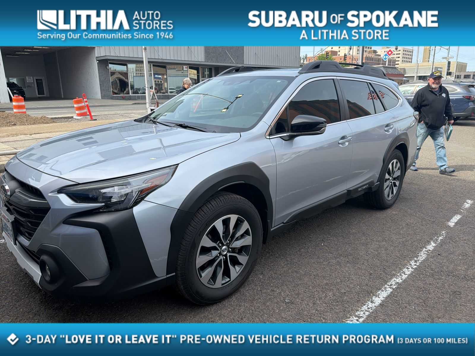 2023 Subaru Outback Limited's photo