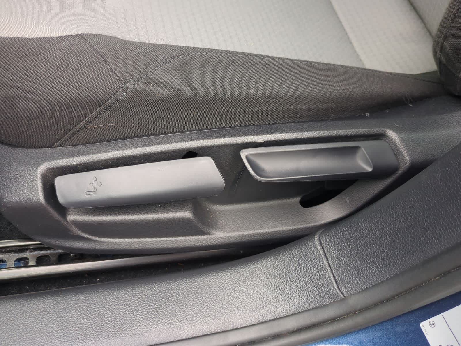 Thumbnail: 2018 Volkswagen Jetta - 18