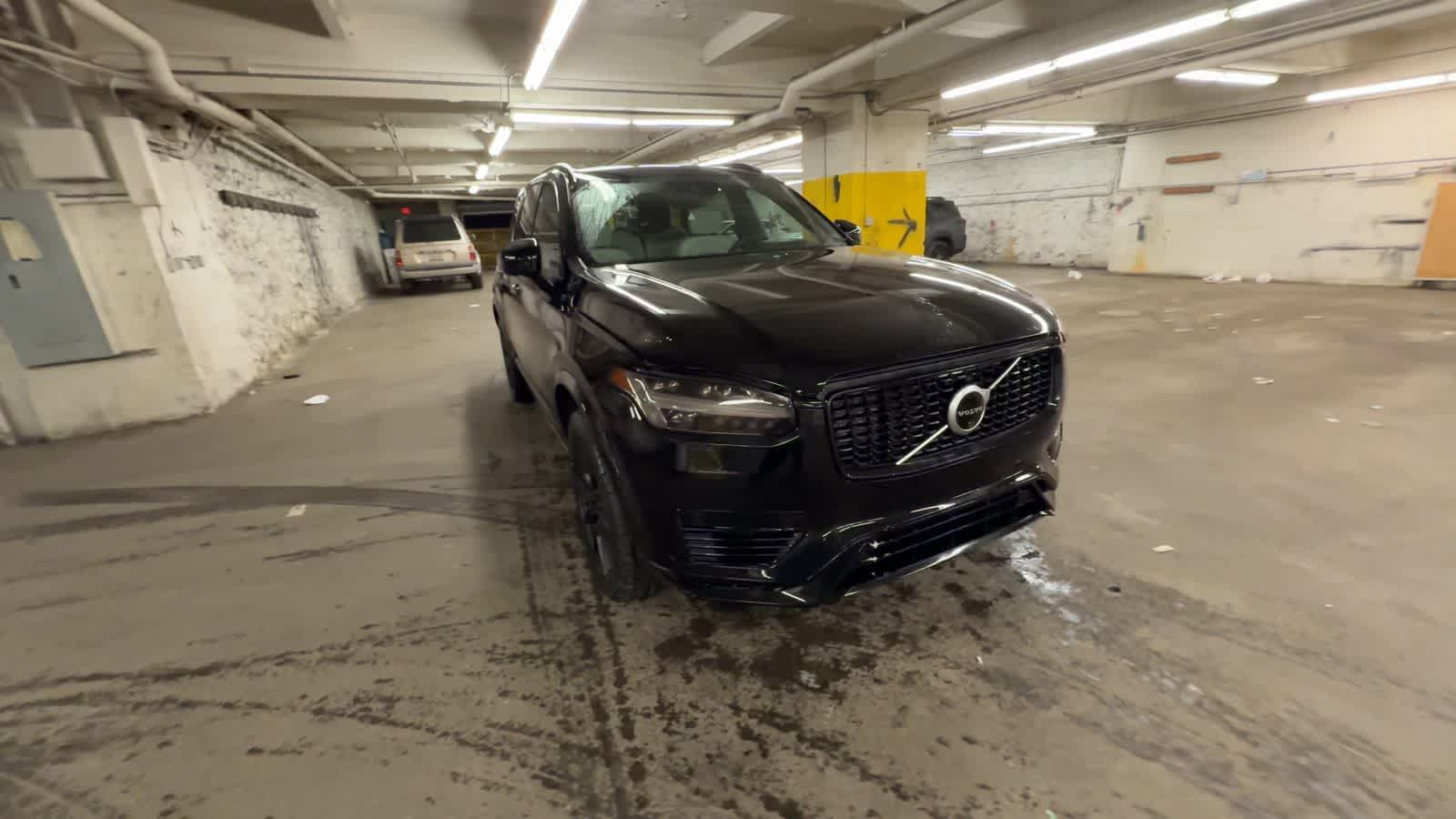 Thumbnail: 2020 Volvo XC90 - 2