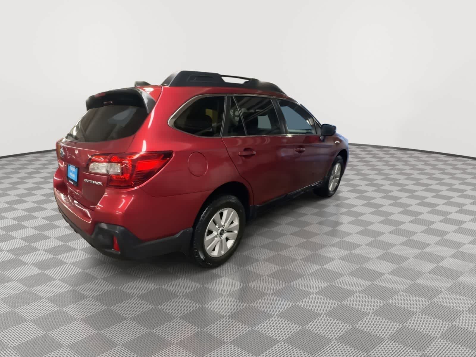 Thumbnail: 2018 Subaru Outback - 8