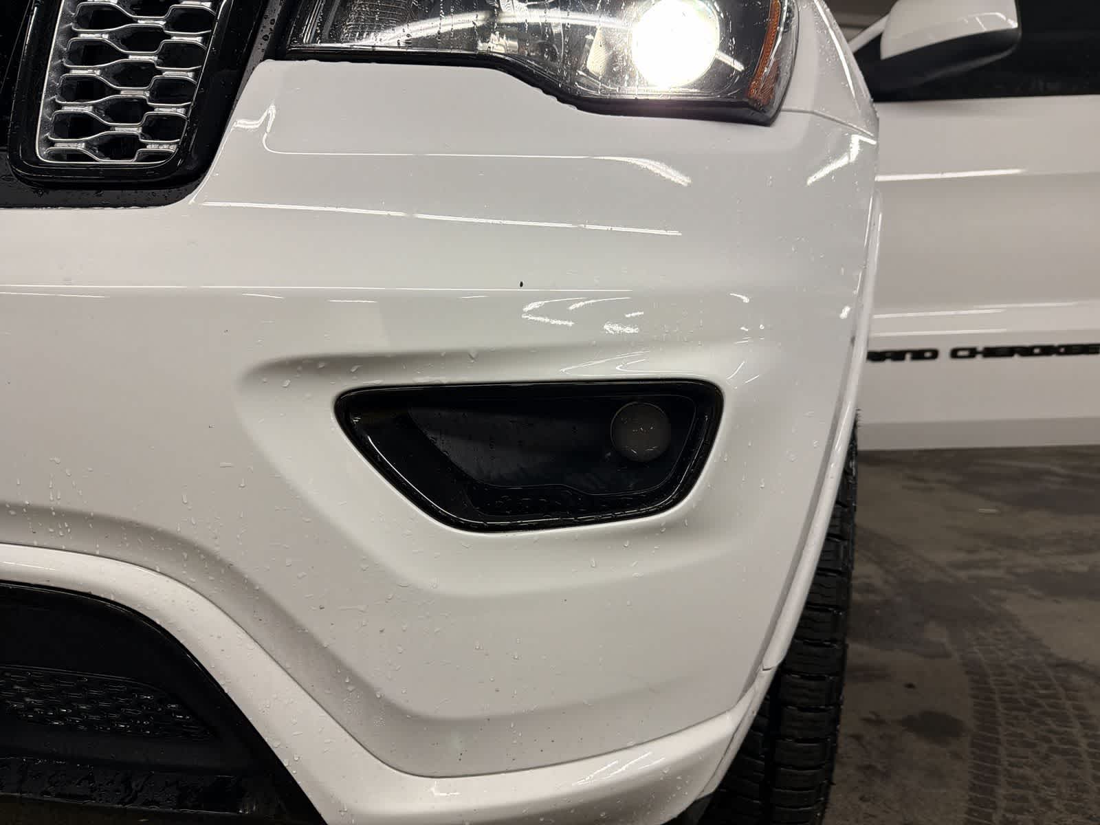 Thumbnail: 2021 Jeep Grand Cherokee - 11