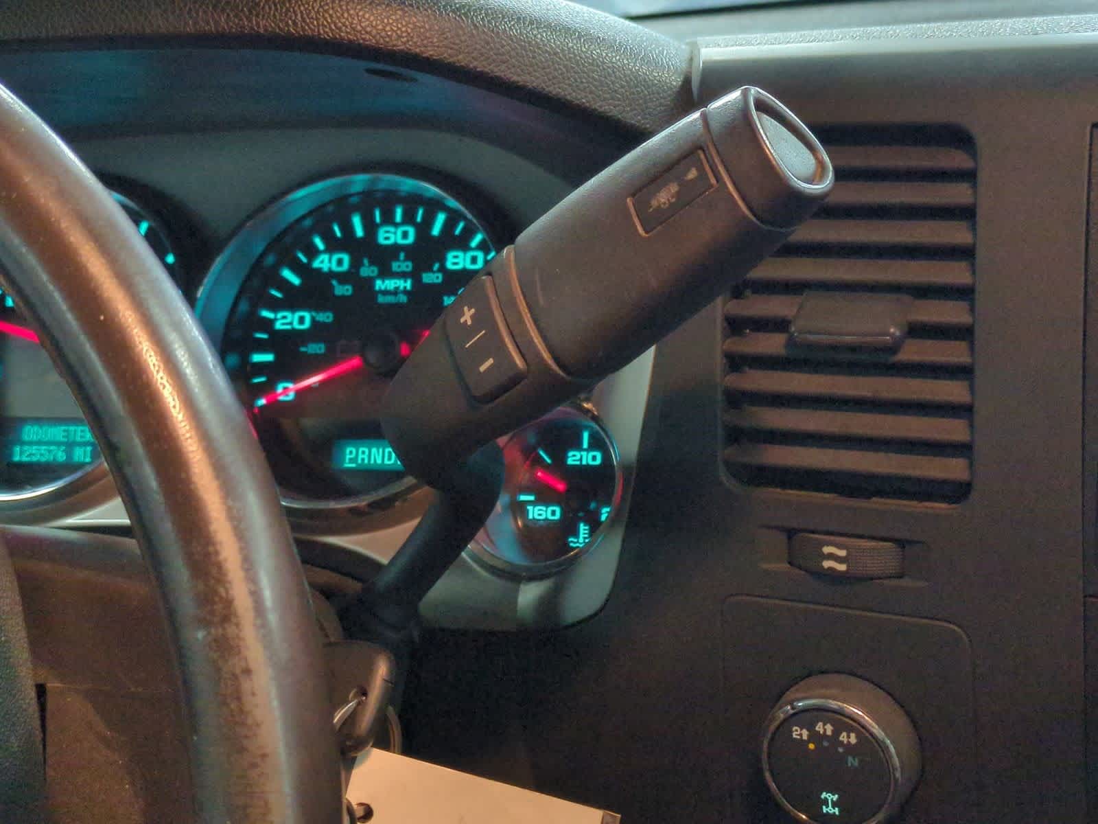 Thumbnail: 2013 Chevrolet Silverado 2500 - 27