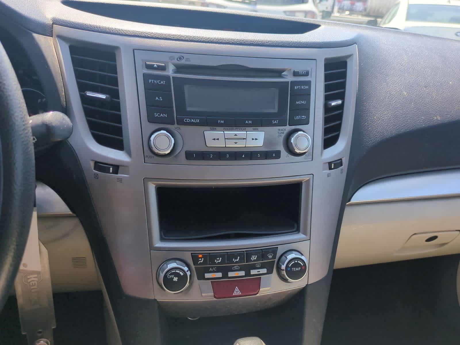 Thumbnail: 2014 Subaru Outback - 28