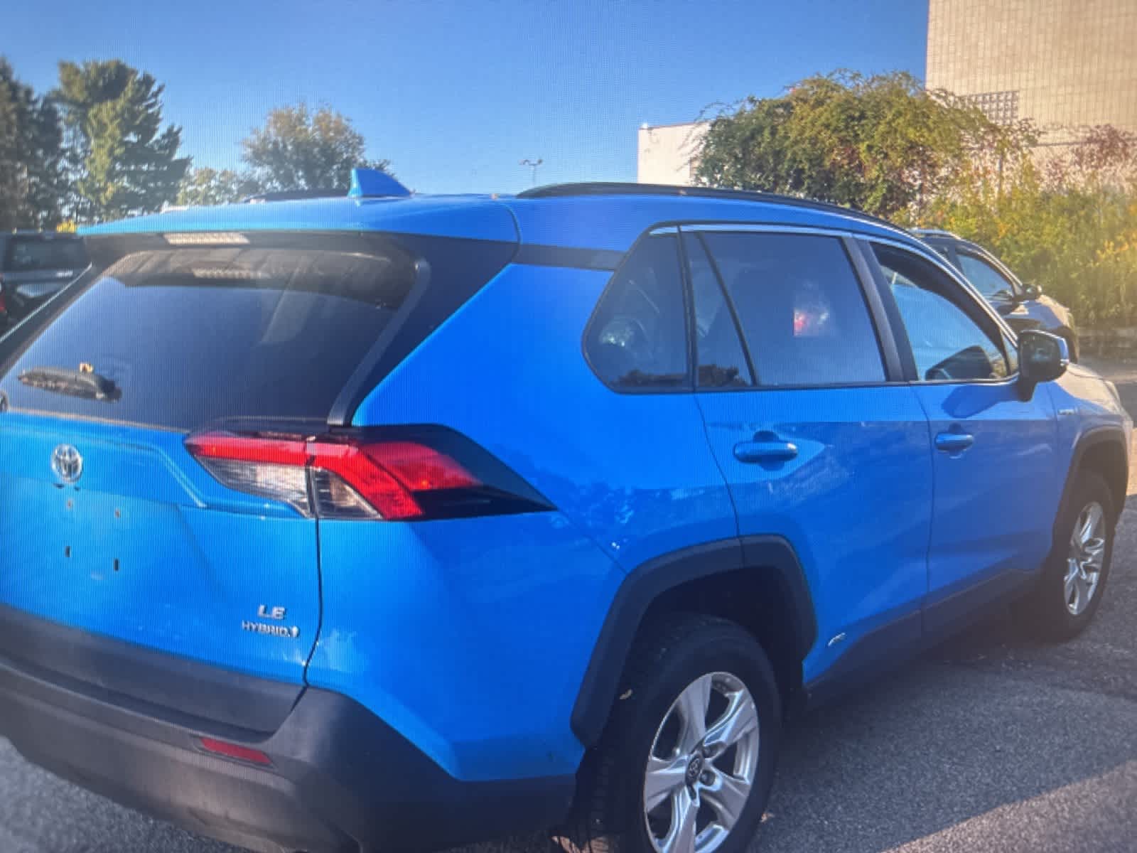 Thumbnail: 2021 Toyota RAV4 - 5