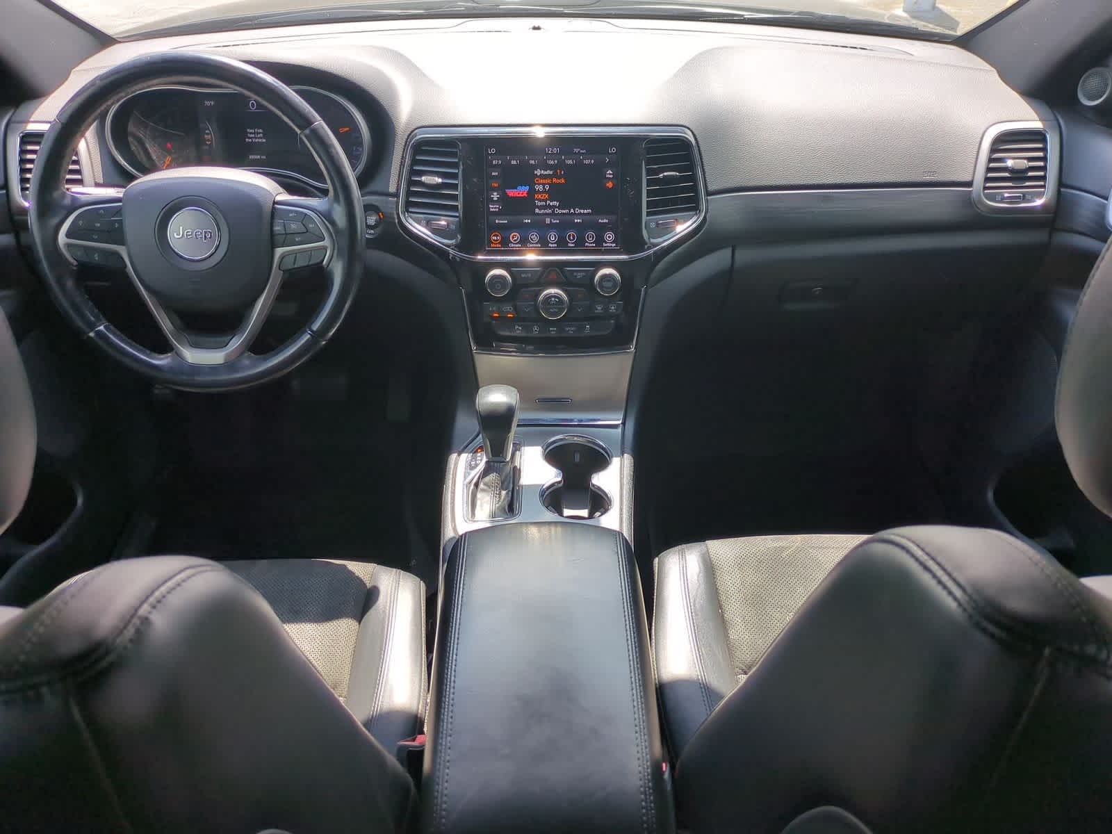 Thumbnail: 2020 Jeep Grand Cherokee - 16