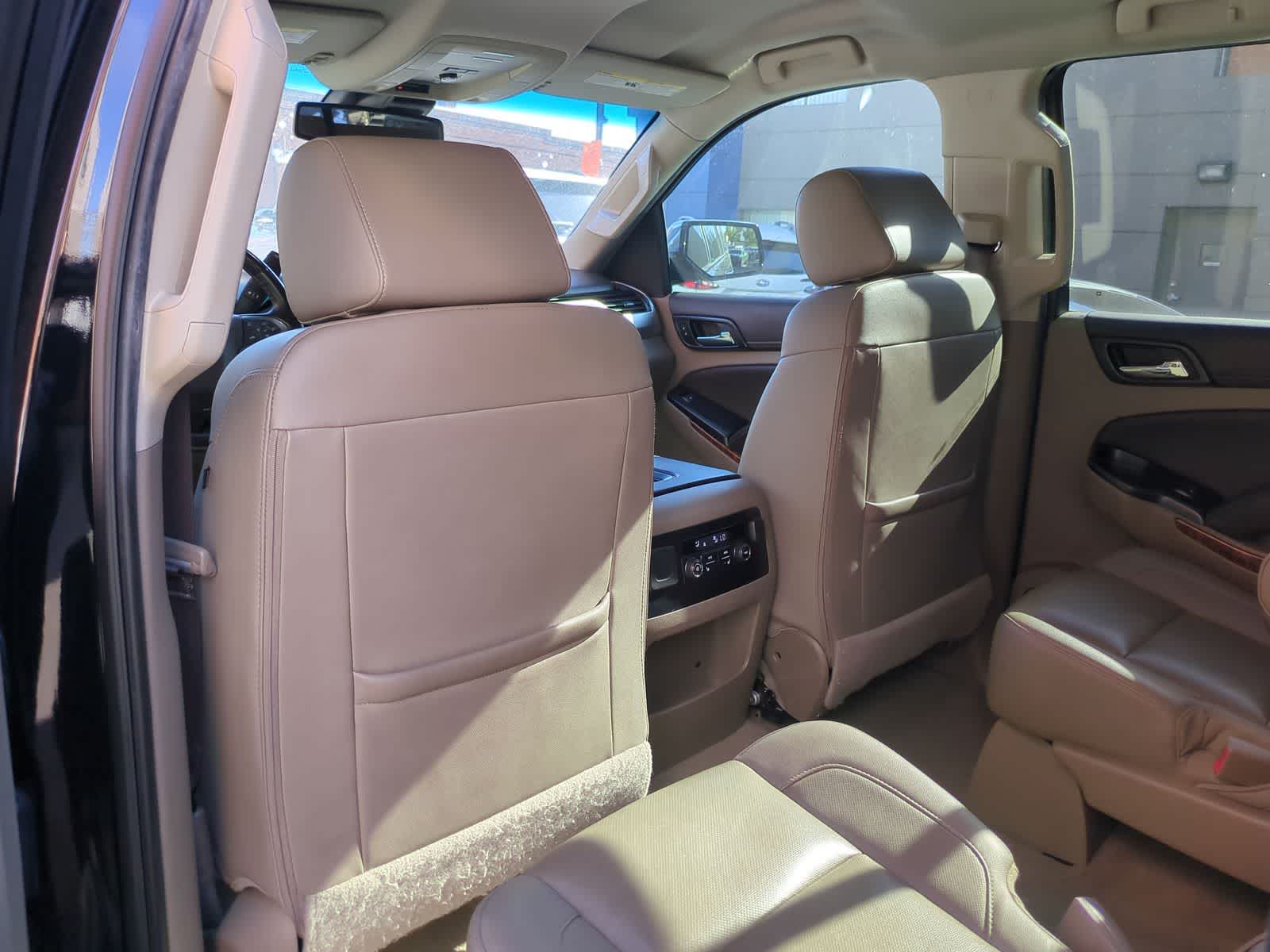 Thumbnail: 2020 Chevrolet Suburban - 19