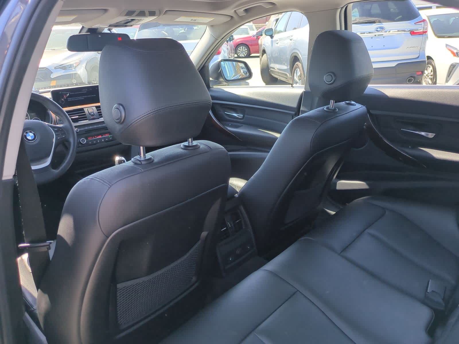 Thumbnail: 2015 BMW 3 Series - 19