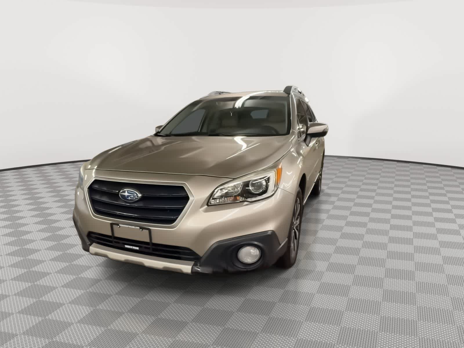 Thumbnail: 2016 Subaru Outback - 3